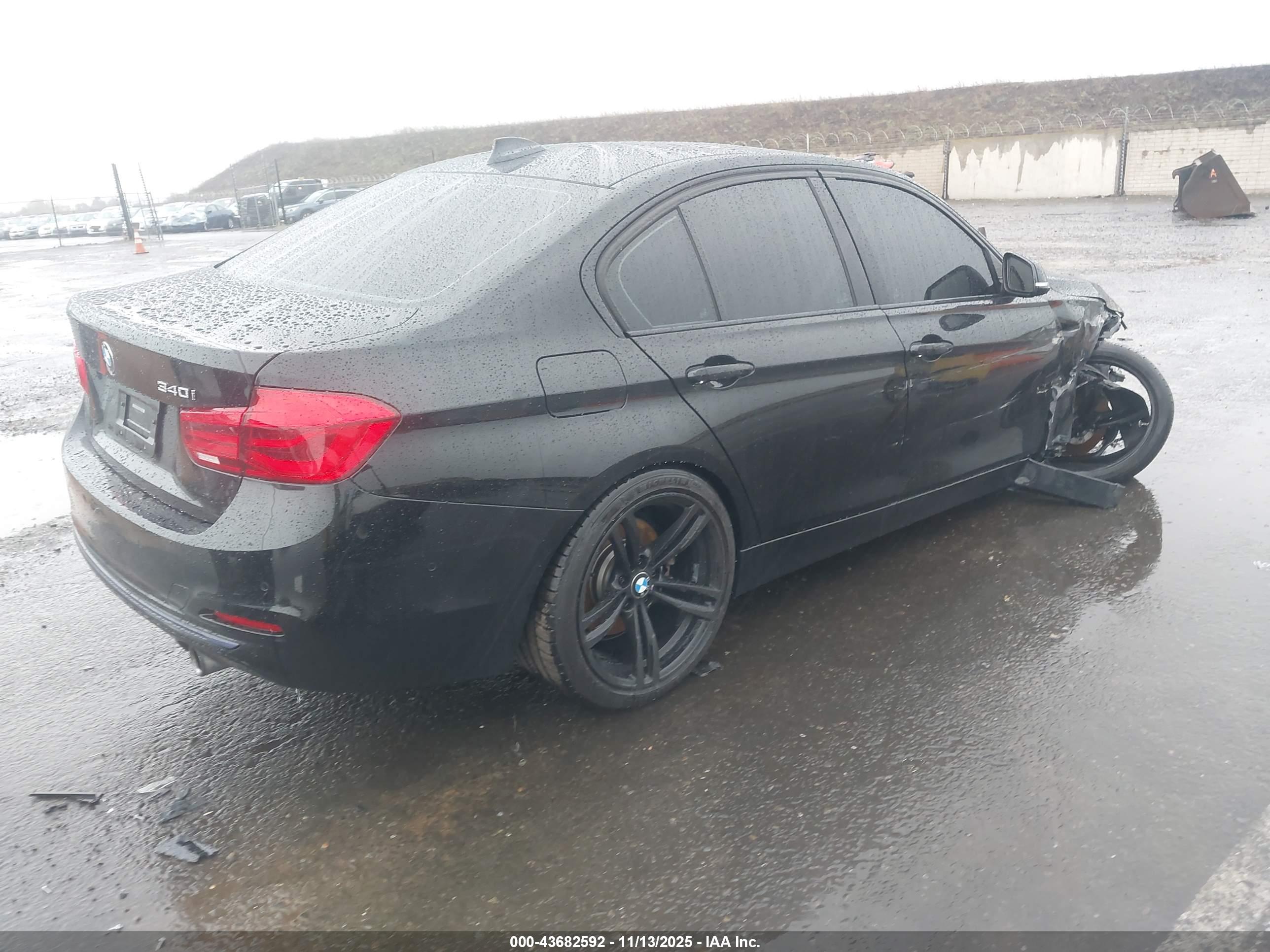 BMW 340I image 4