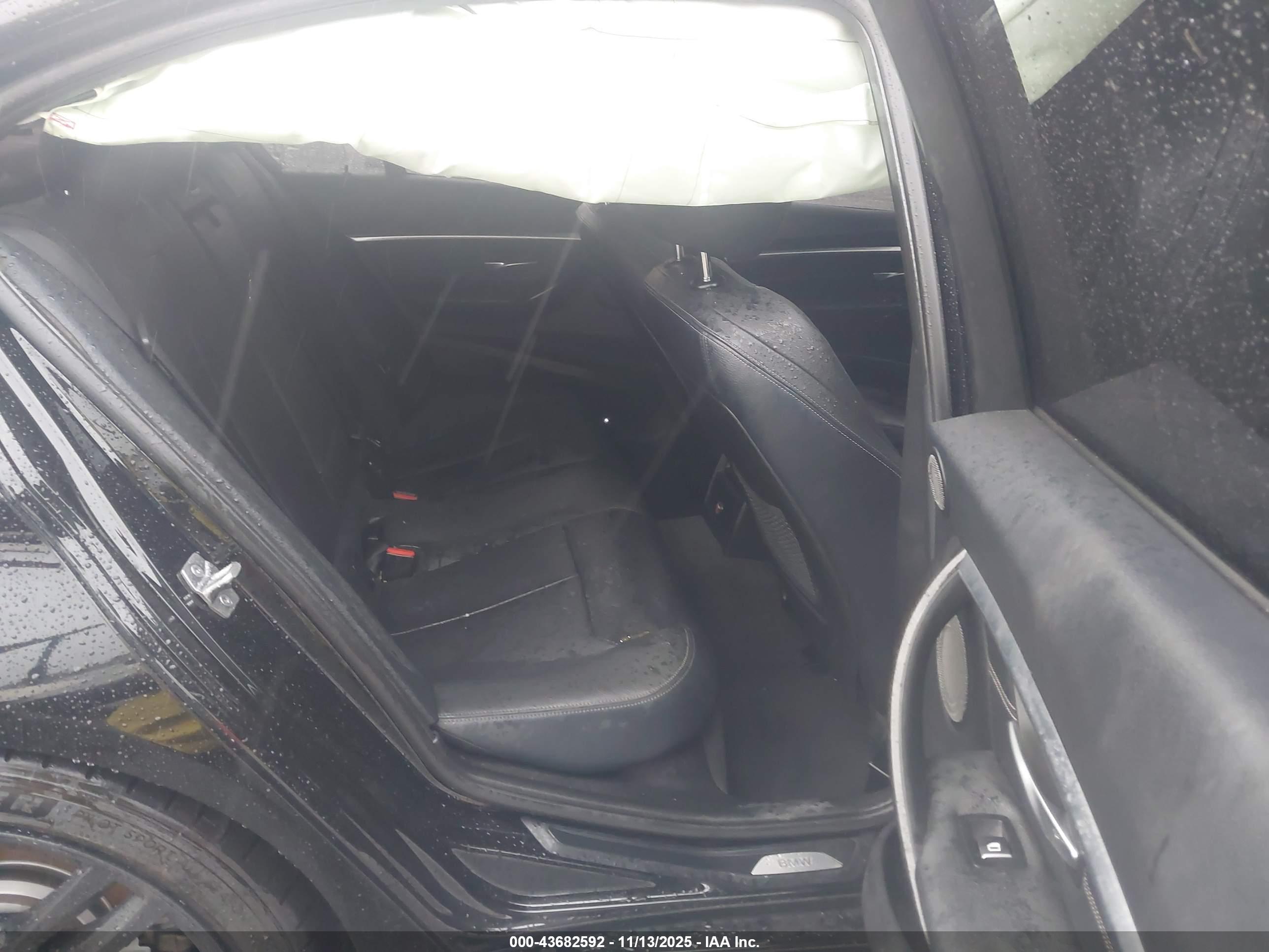 BMW 340I image 8