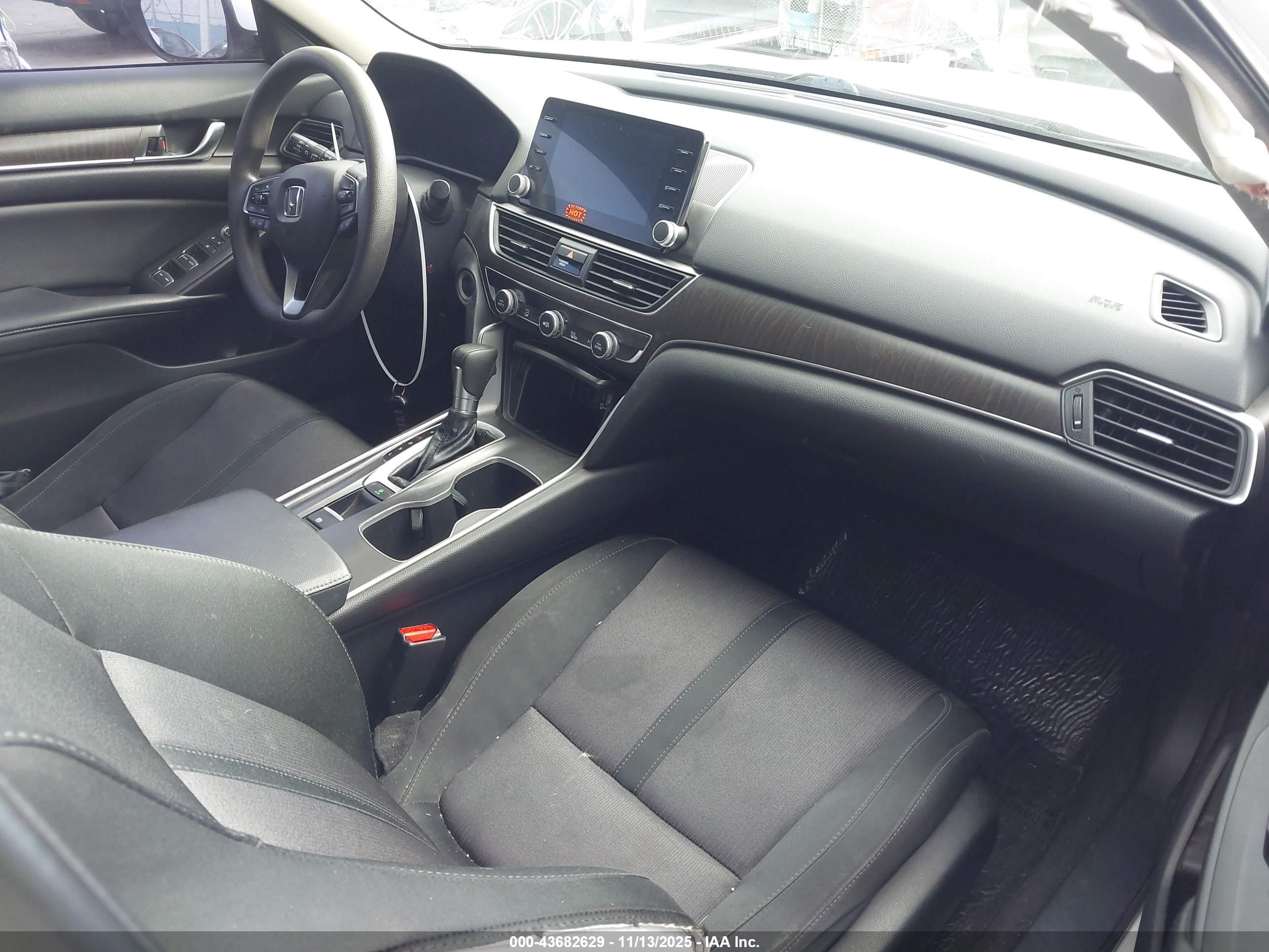 HONDA ACCORD image 5