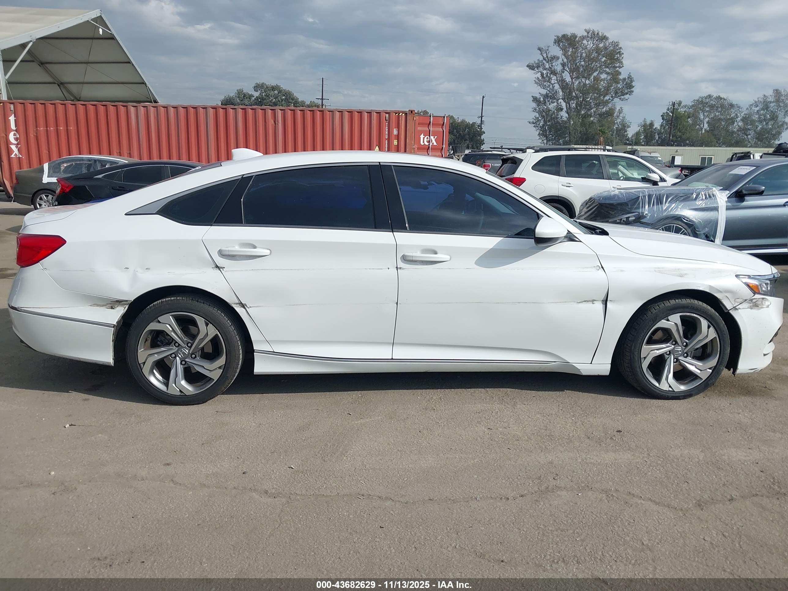 HONDA ACCORD image 6