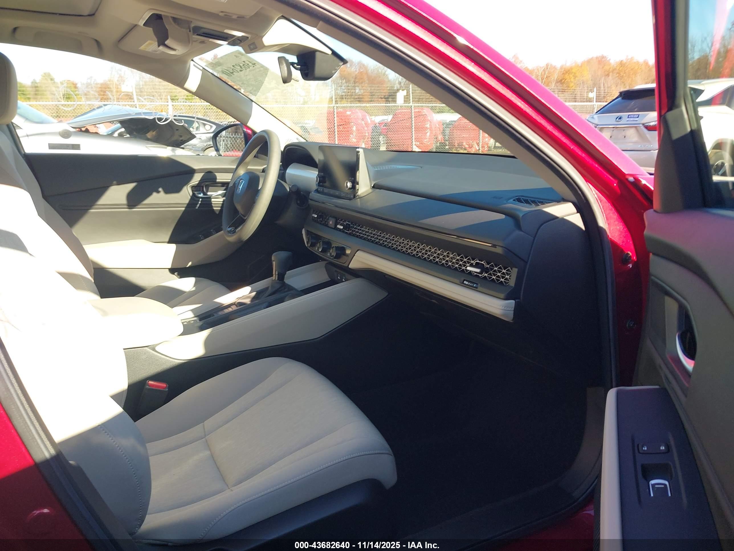 HONDA ACCORD image 5