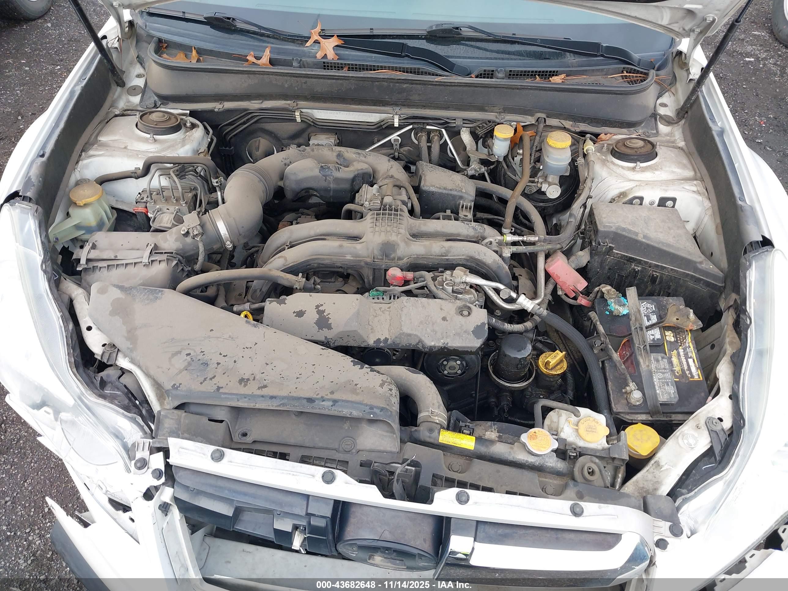 SUBARU OUTBACK image 10