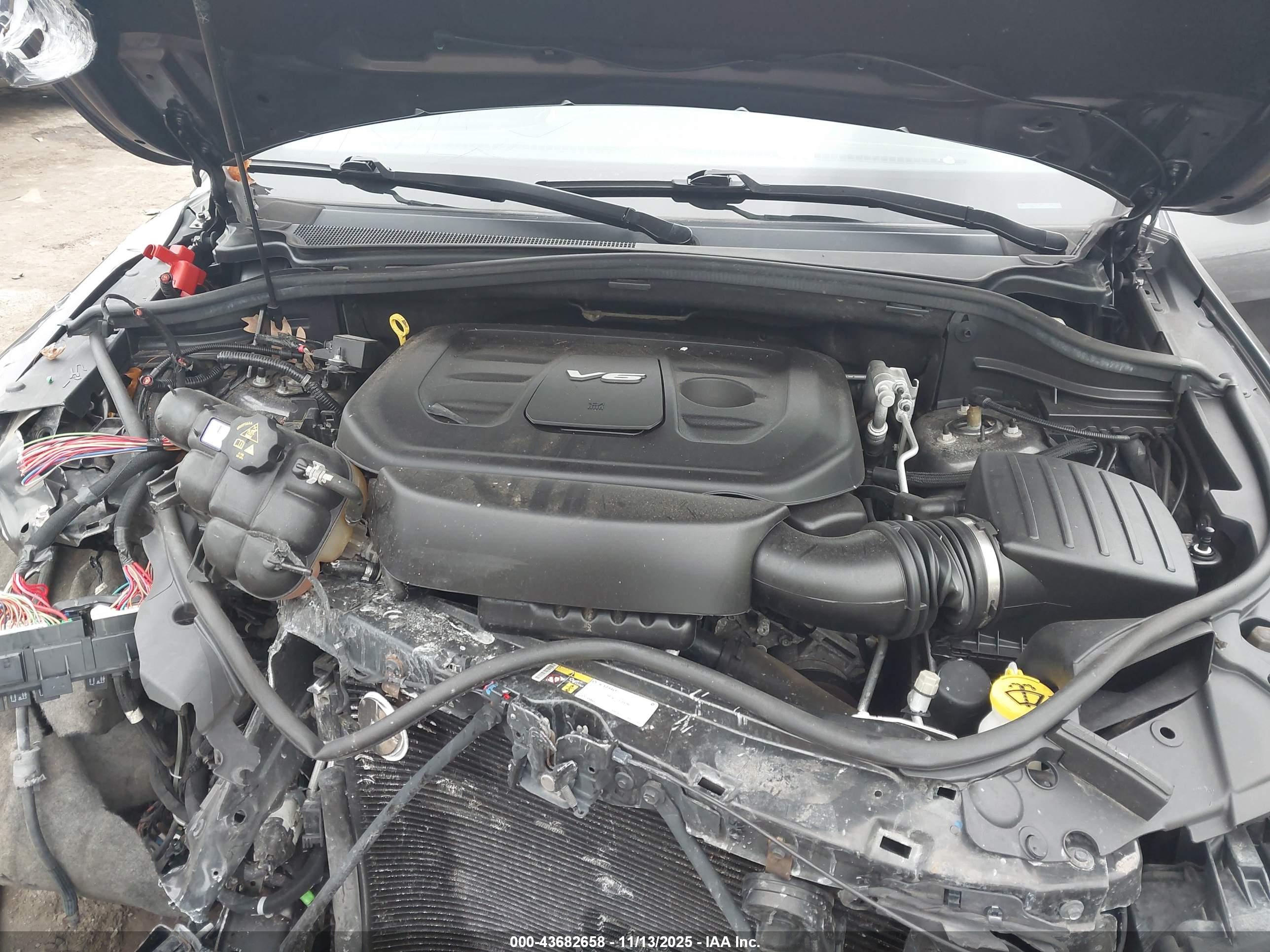 JEEP GRAND image 10