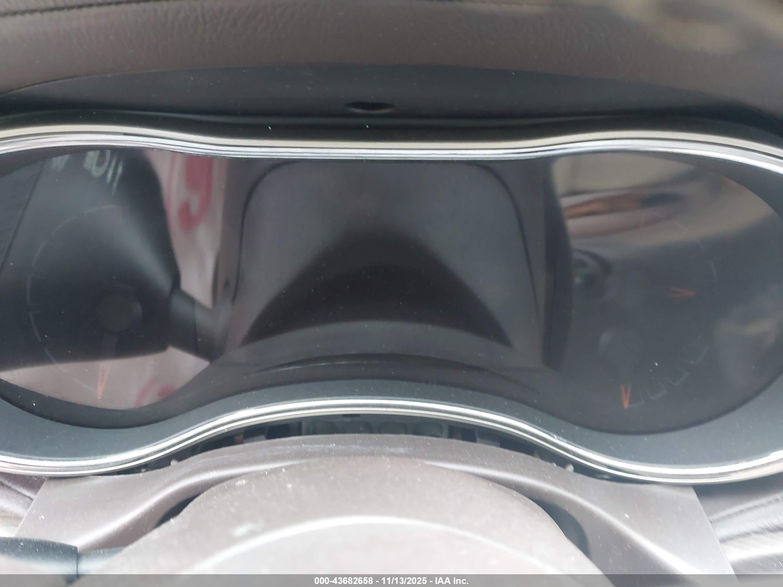 JEEP GRAND image 7
