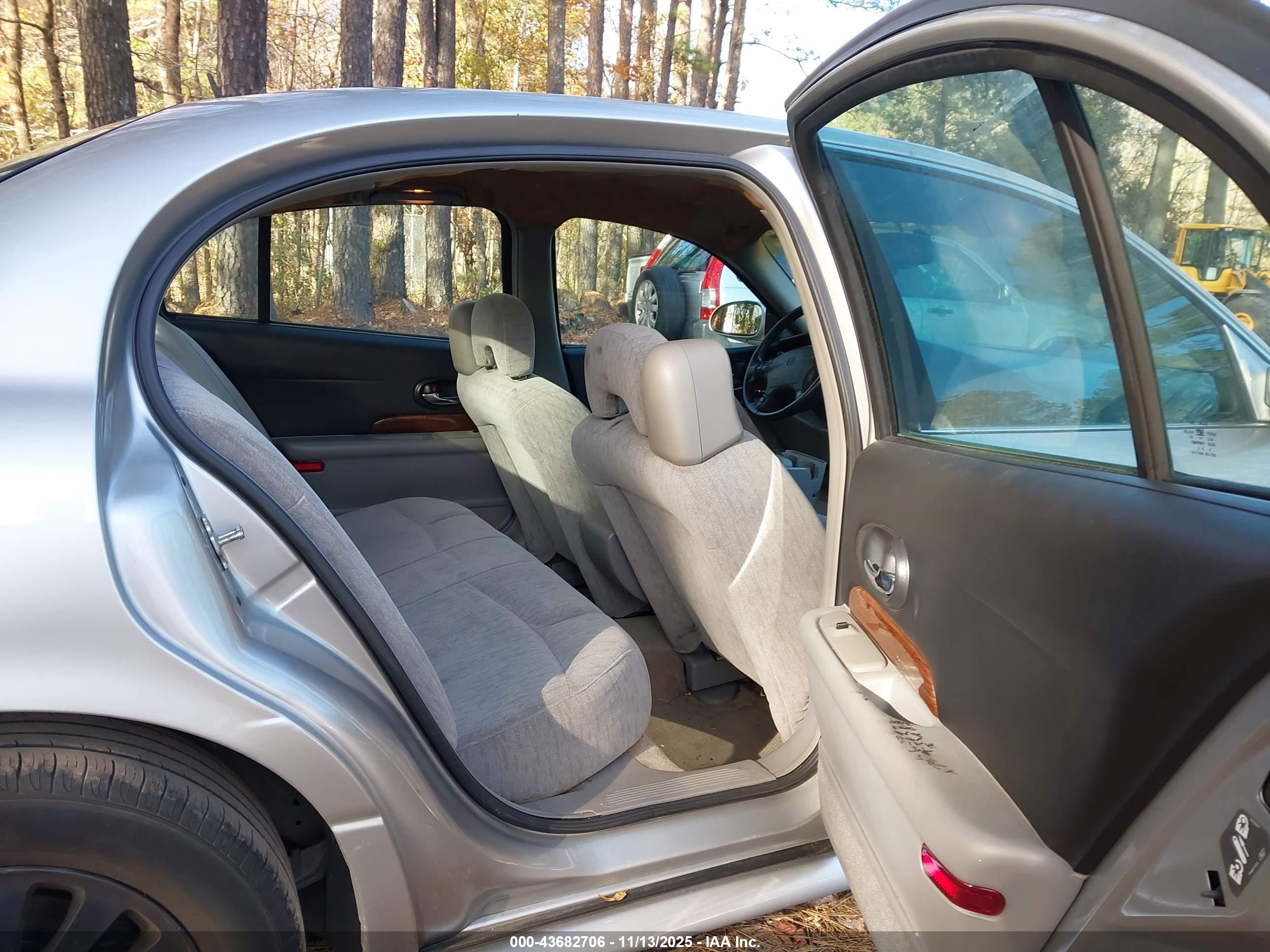 BUICK LESABRE image 8