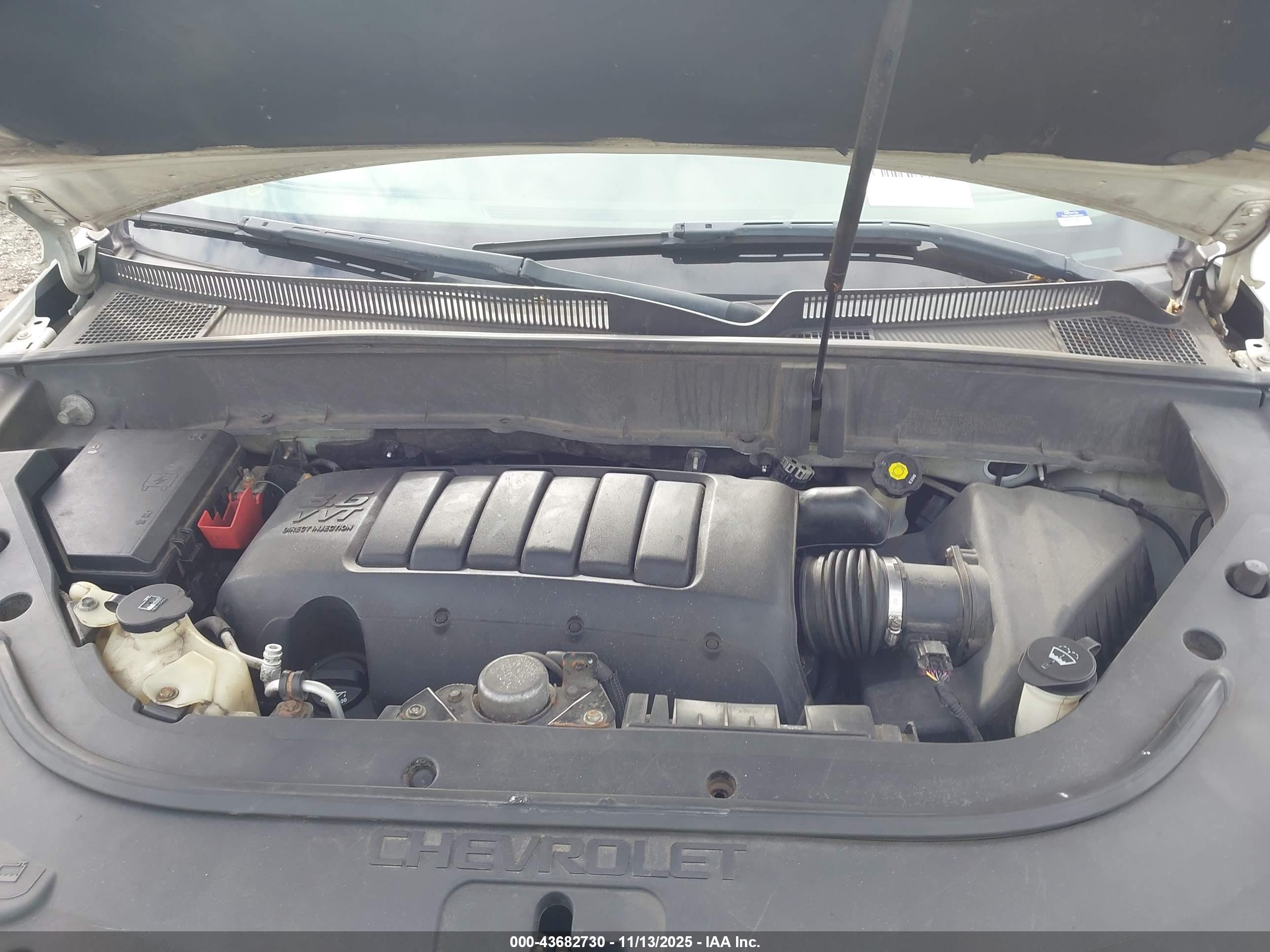 CHEVROLET TRAVERSE image 10