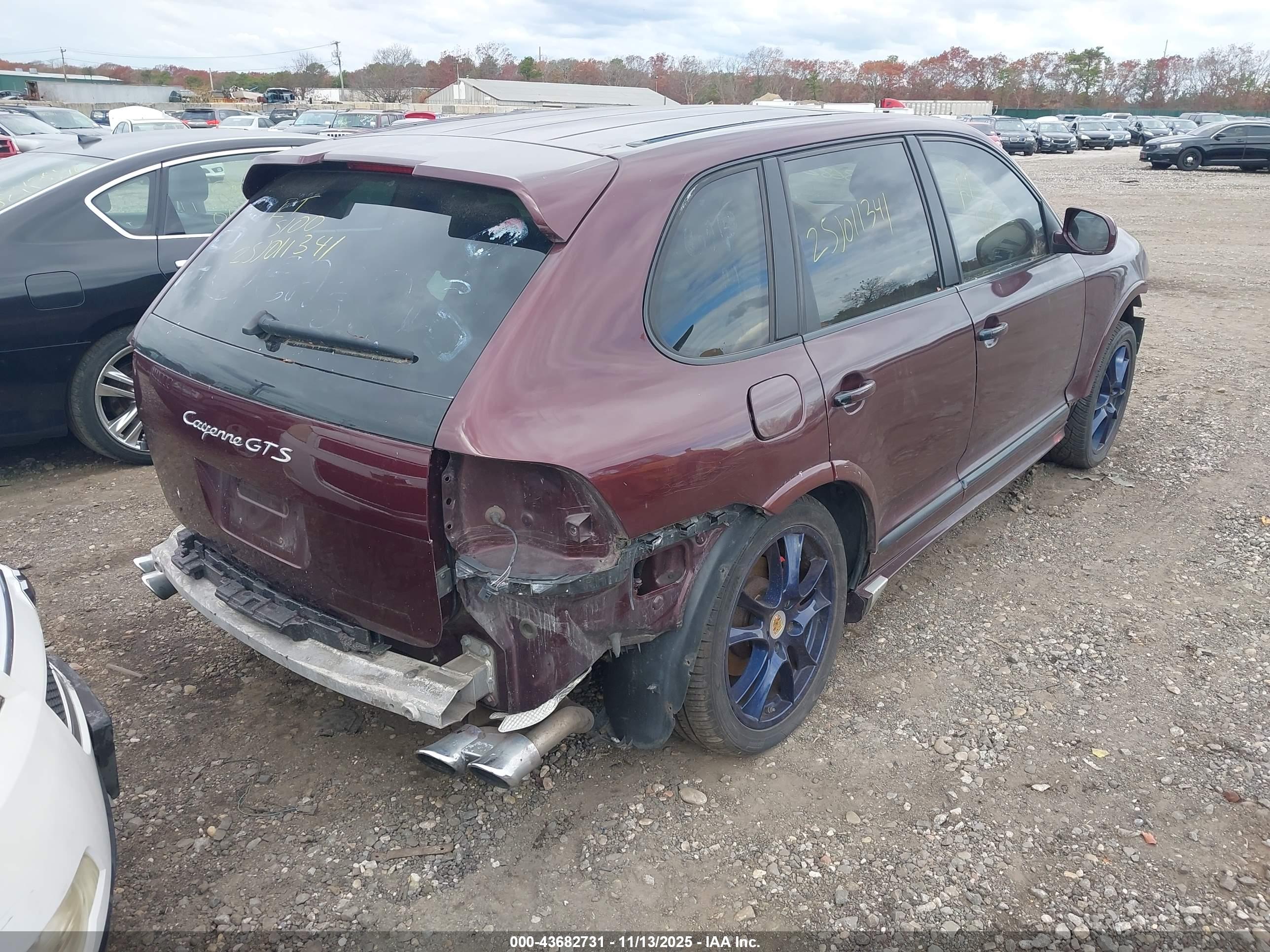 PORSCHE CAYENNE image 4