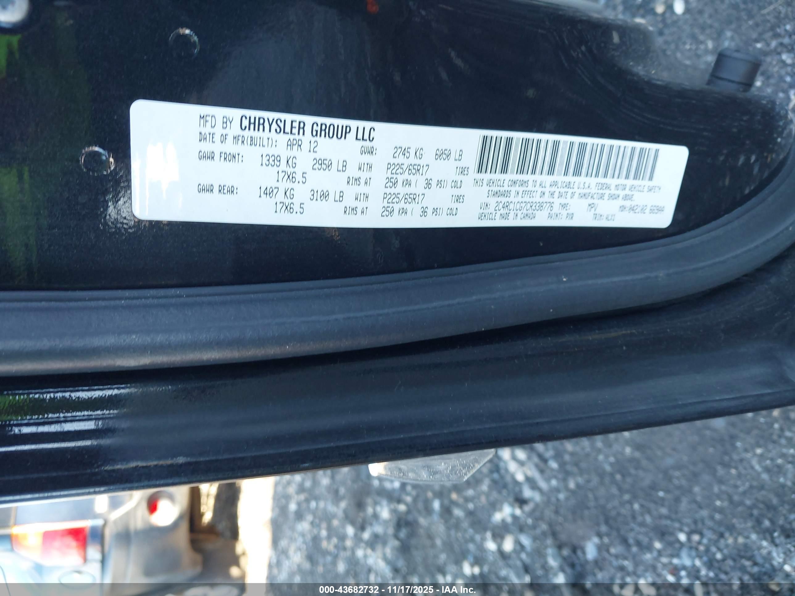 CHRYSLER TOWN image 9