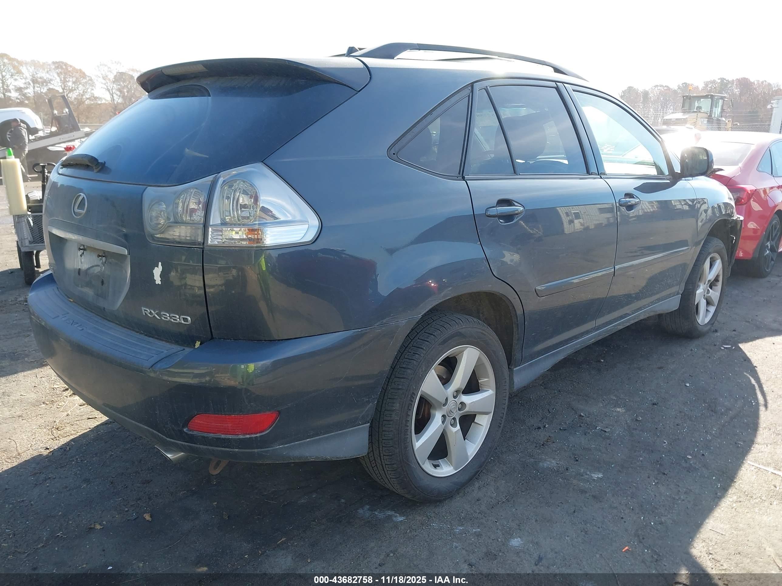 LEXUS RX image 4