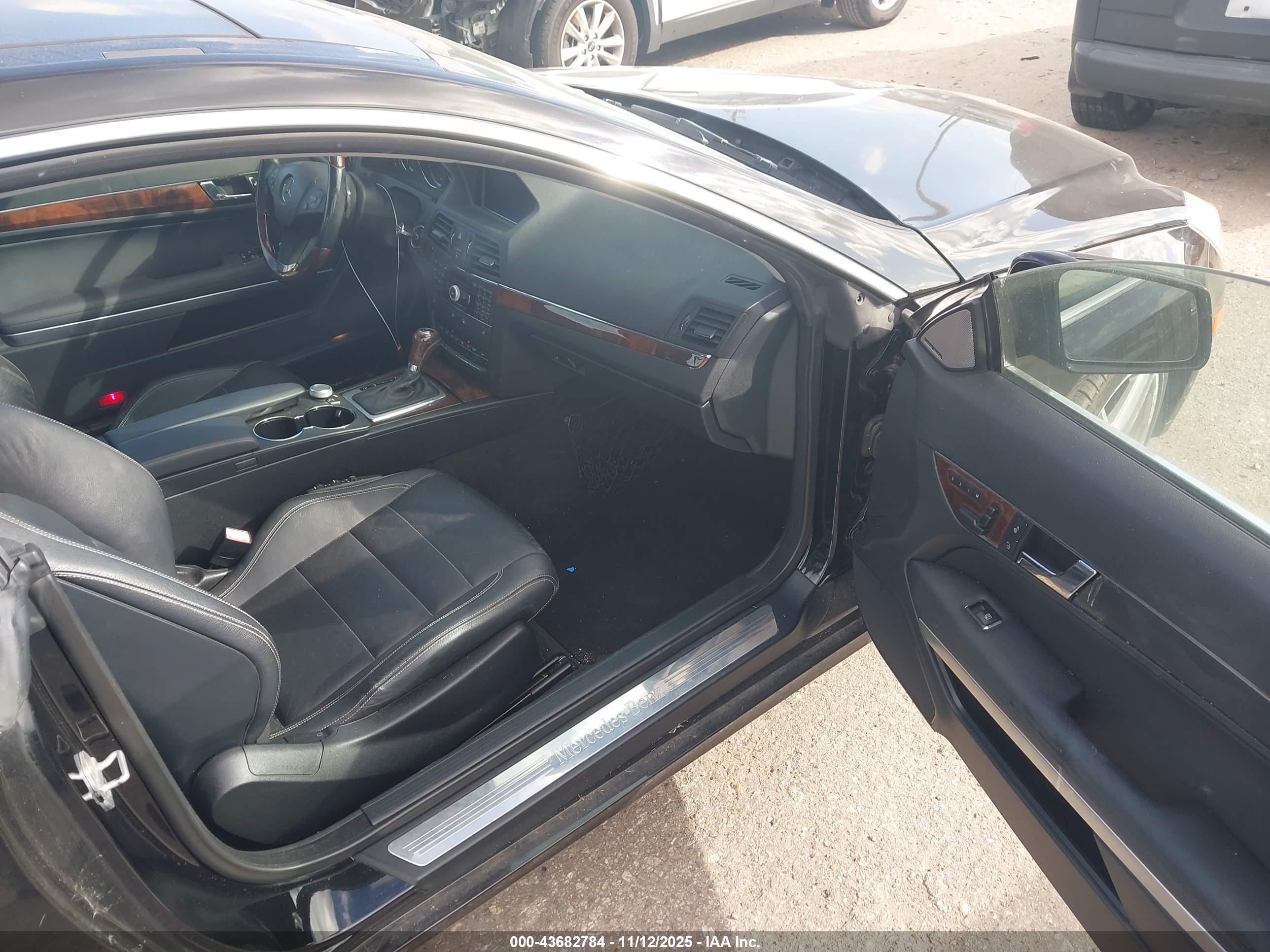 MERCEDES-BENZ E image 5