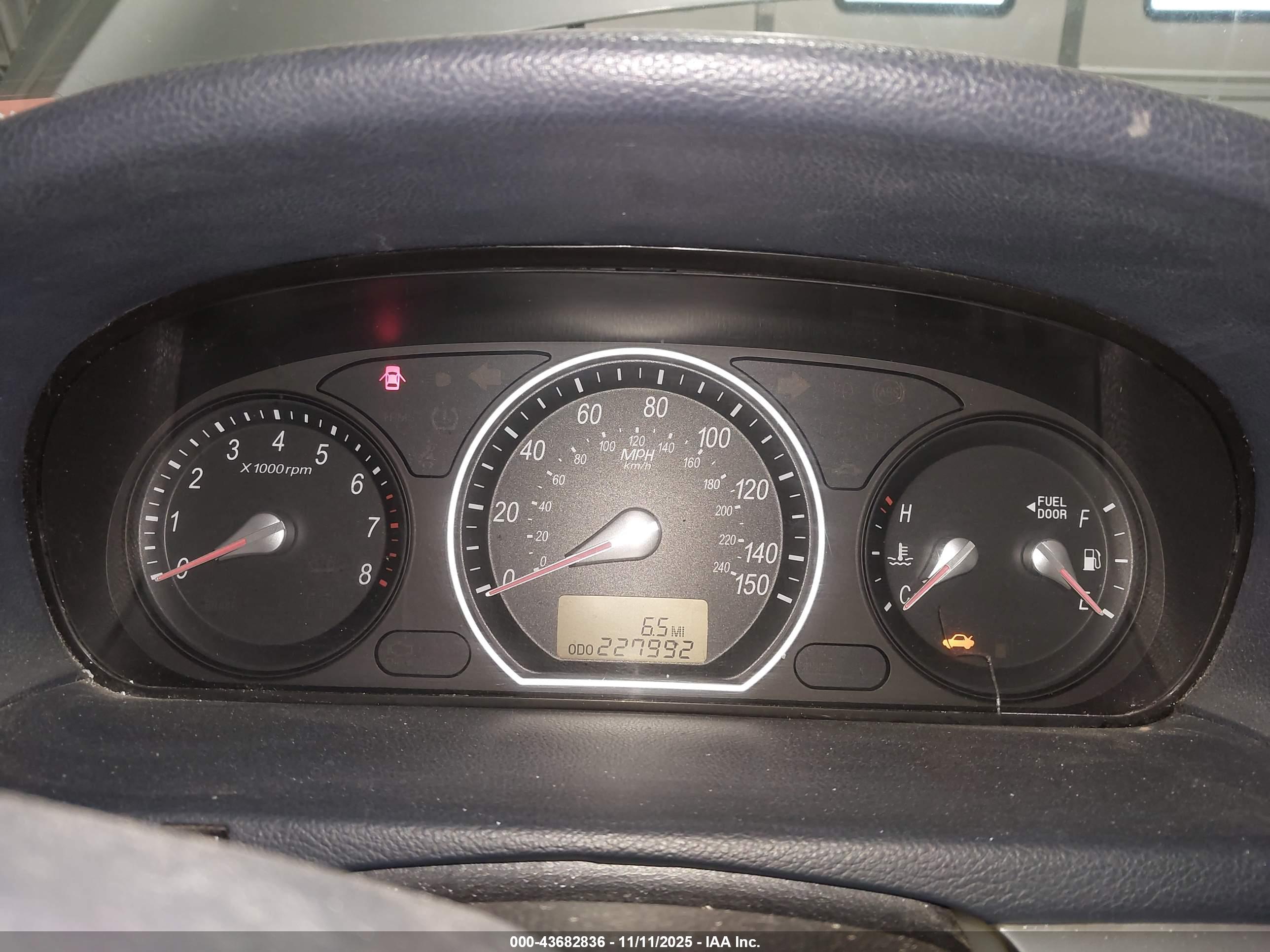 HYUNDAI SONATA image 7