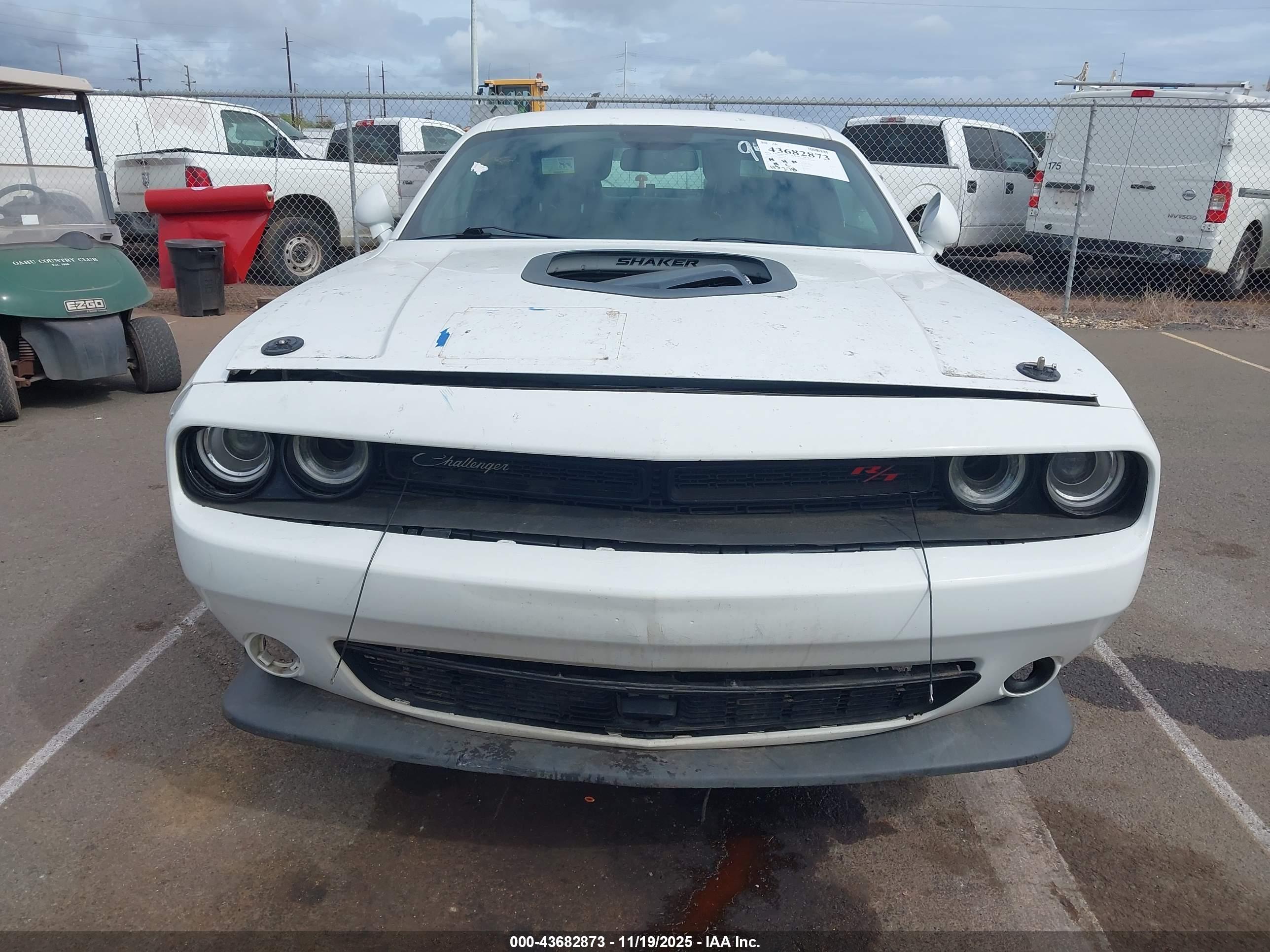DODGE CHALLENGER image 6