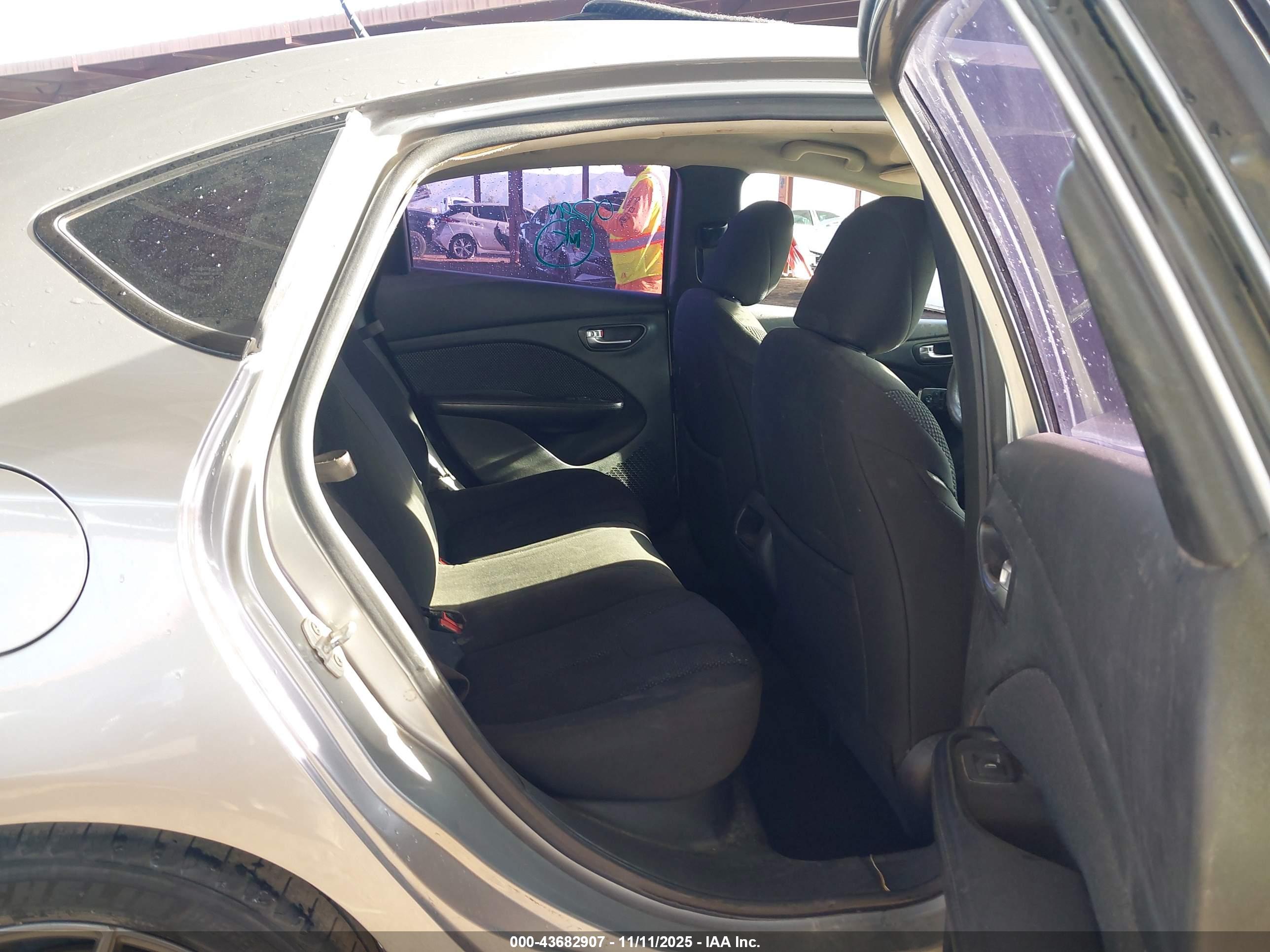 DODGE DART image 8