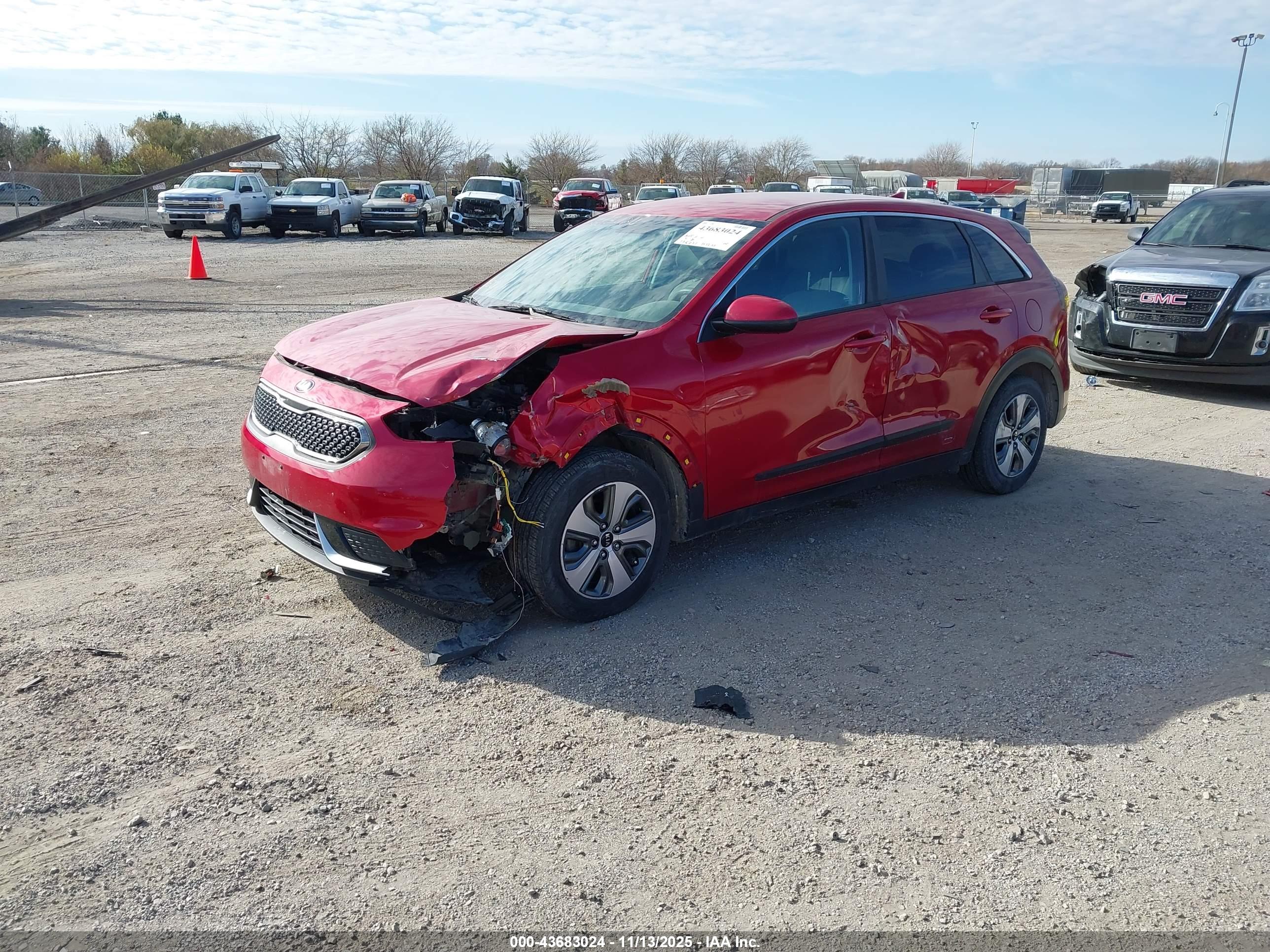 KIA NIRO image 2