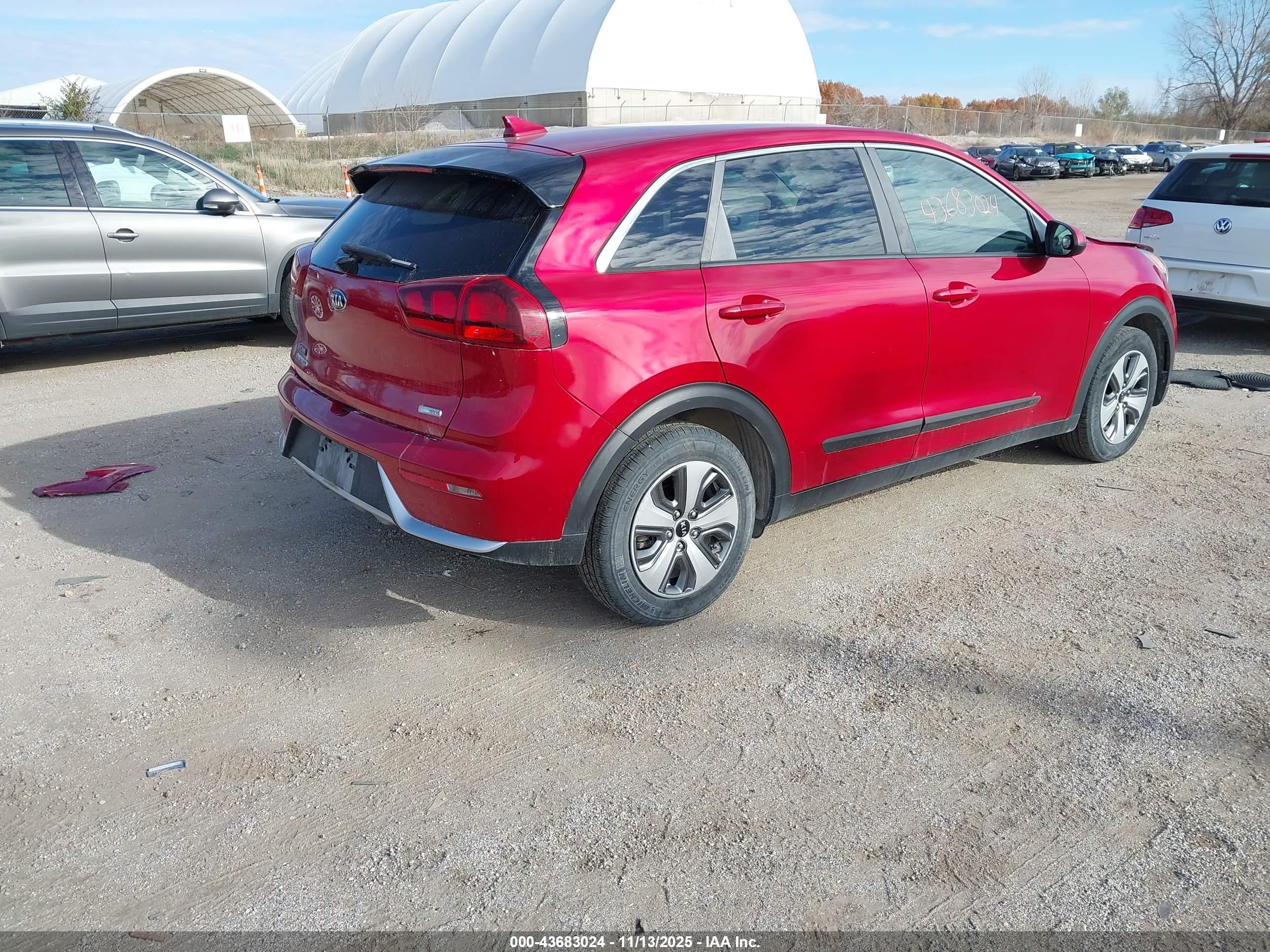 KIA NIRO image 4