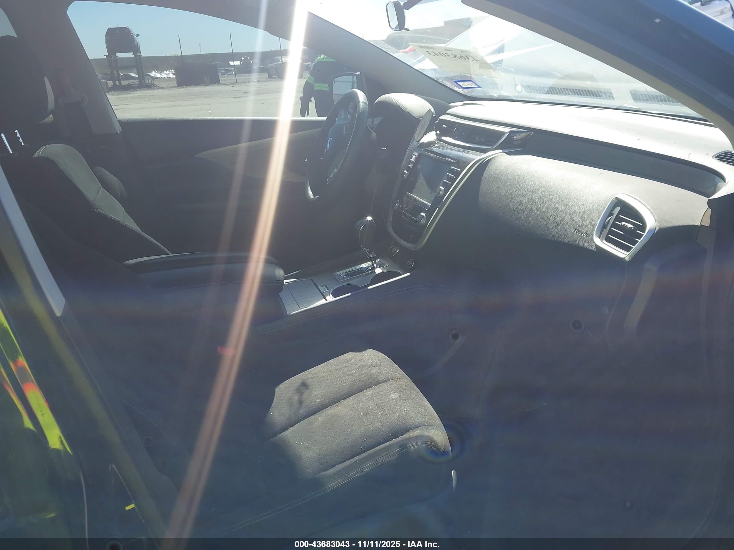 NISSAN MURANO image 5