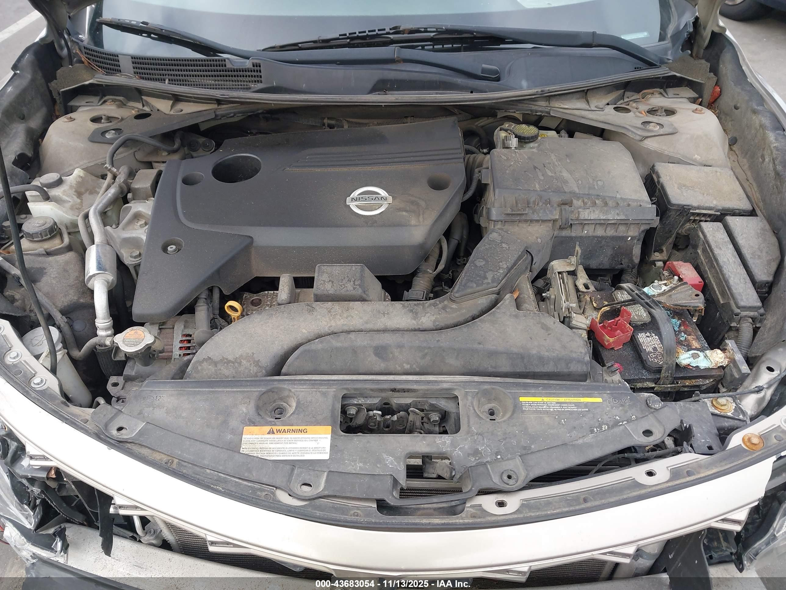 NISSAN ALTIMA image 10