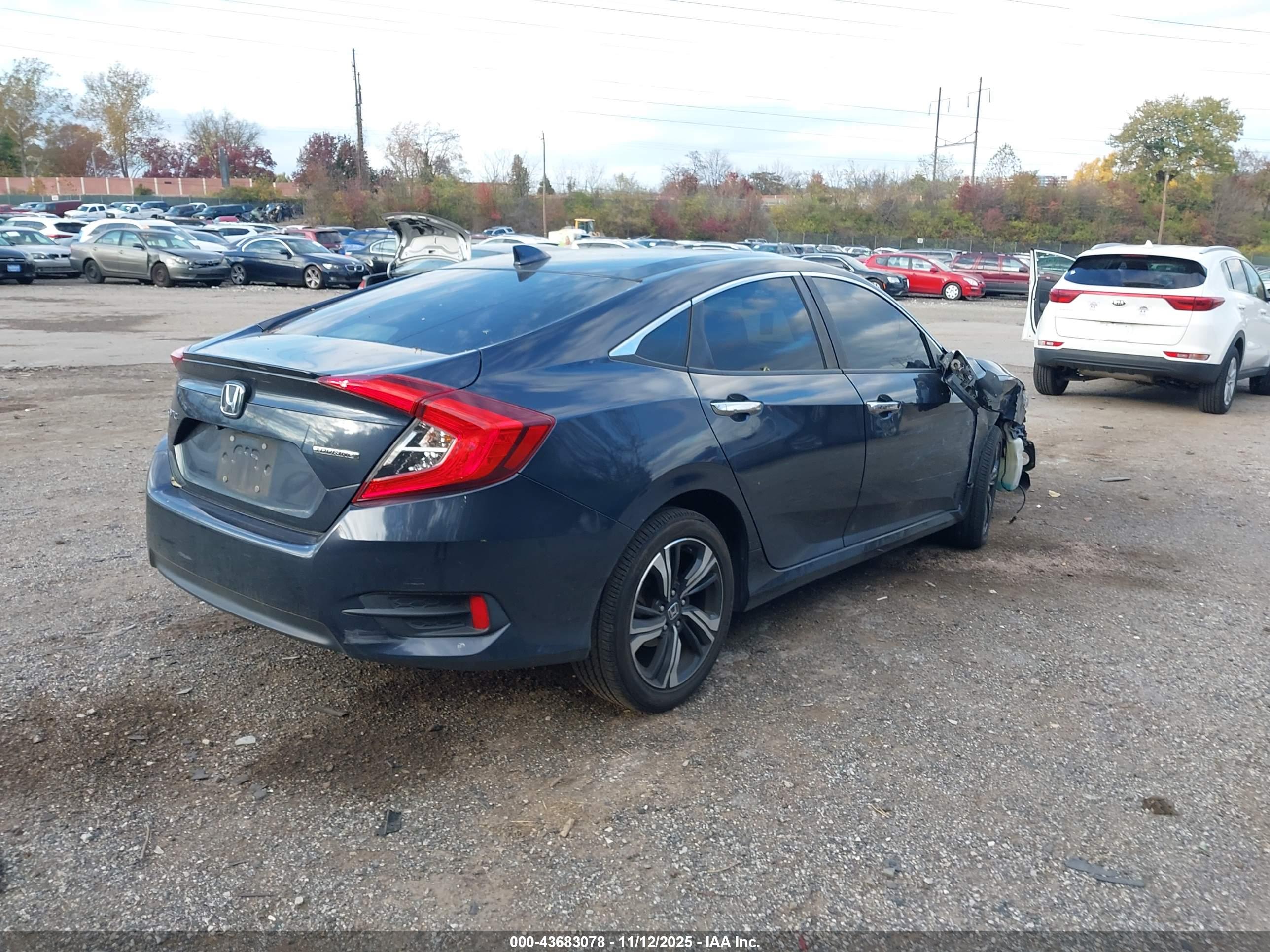 HONDA CIVIC image 4