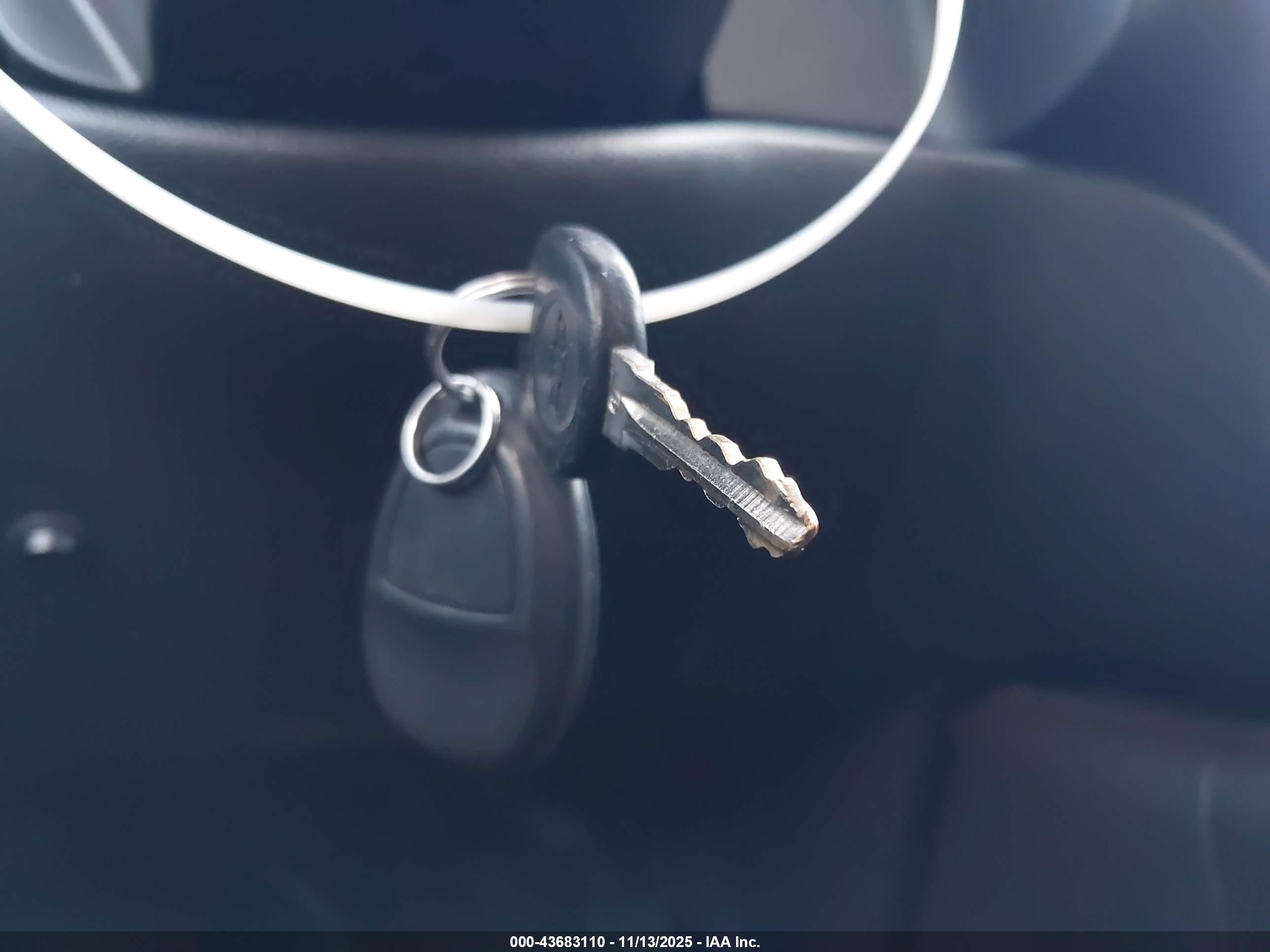 CHEVROLET TAHOE image 11
