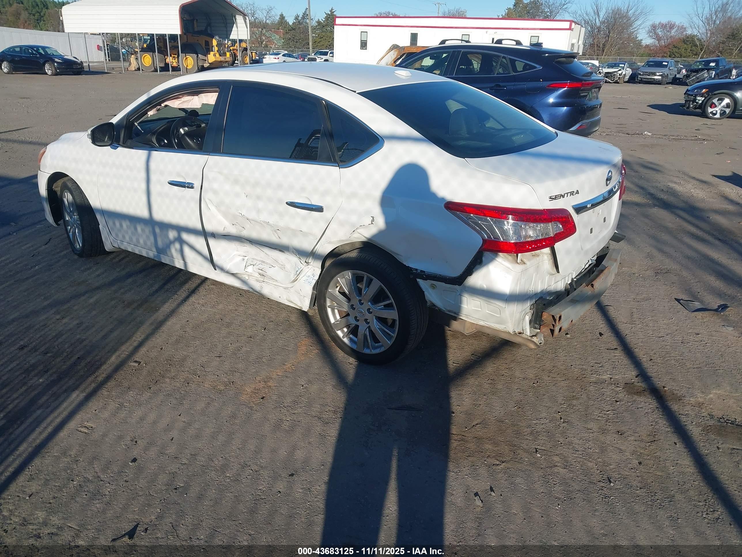 NISSAN SENTRA image 3