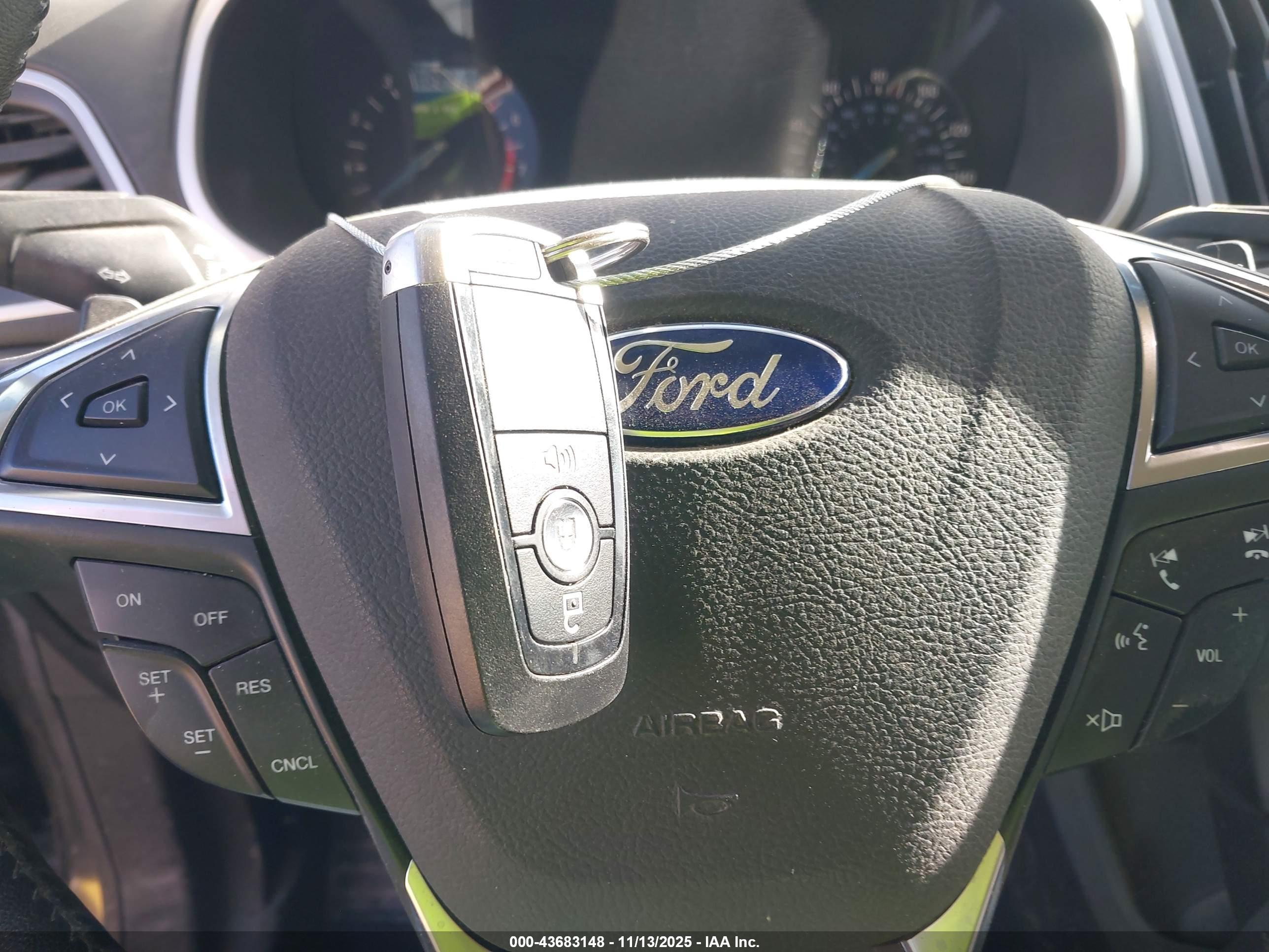 FORD EDGE image 11