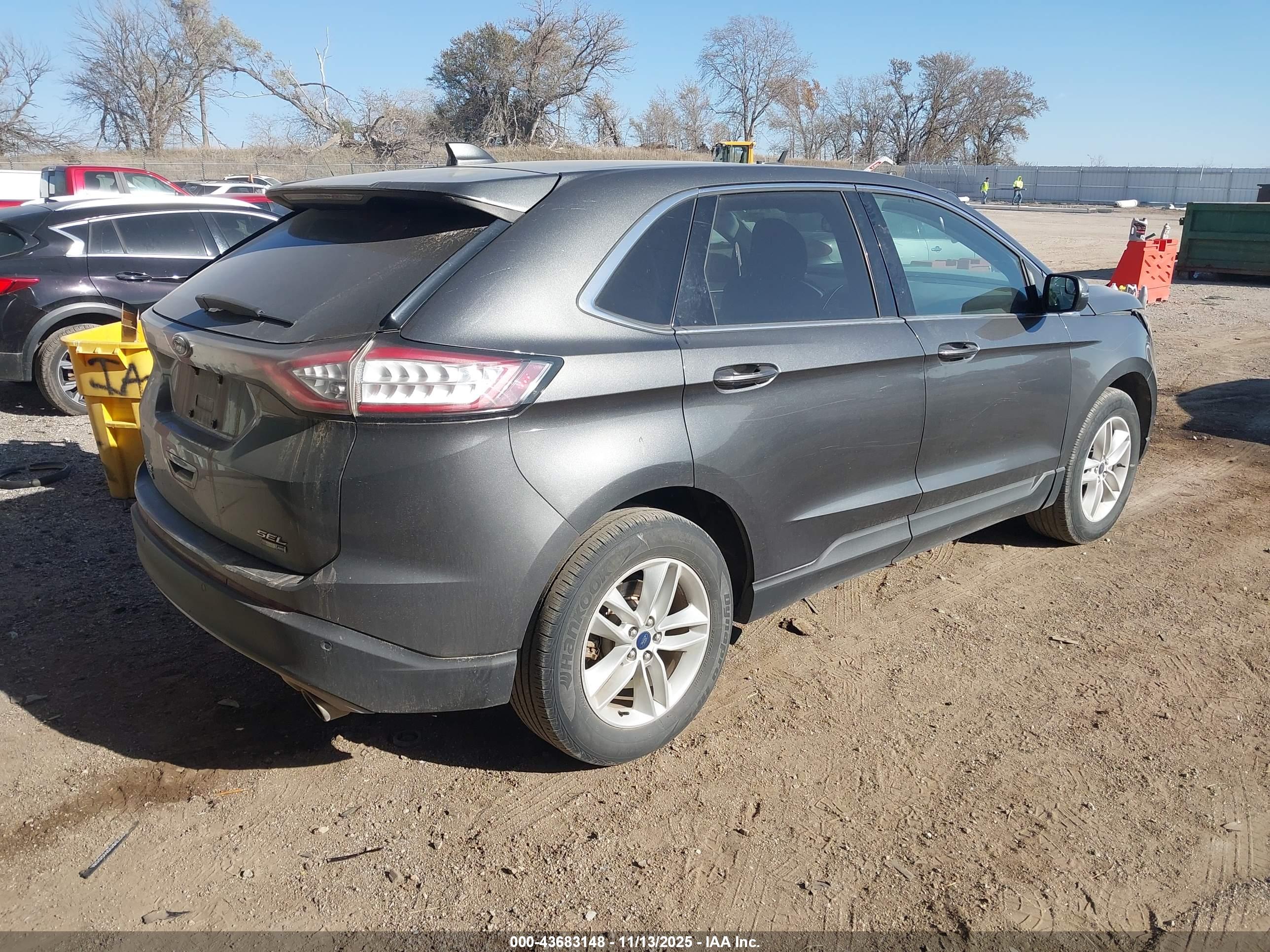 FORD EDGE image 4