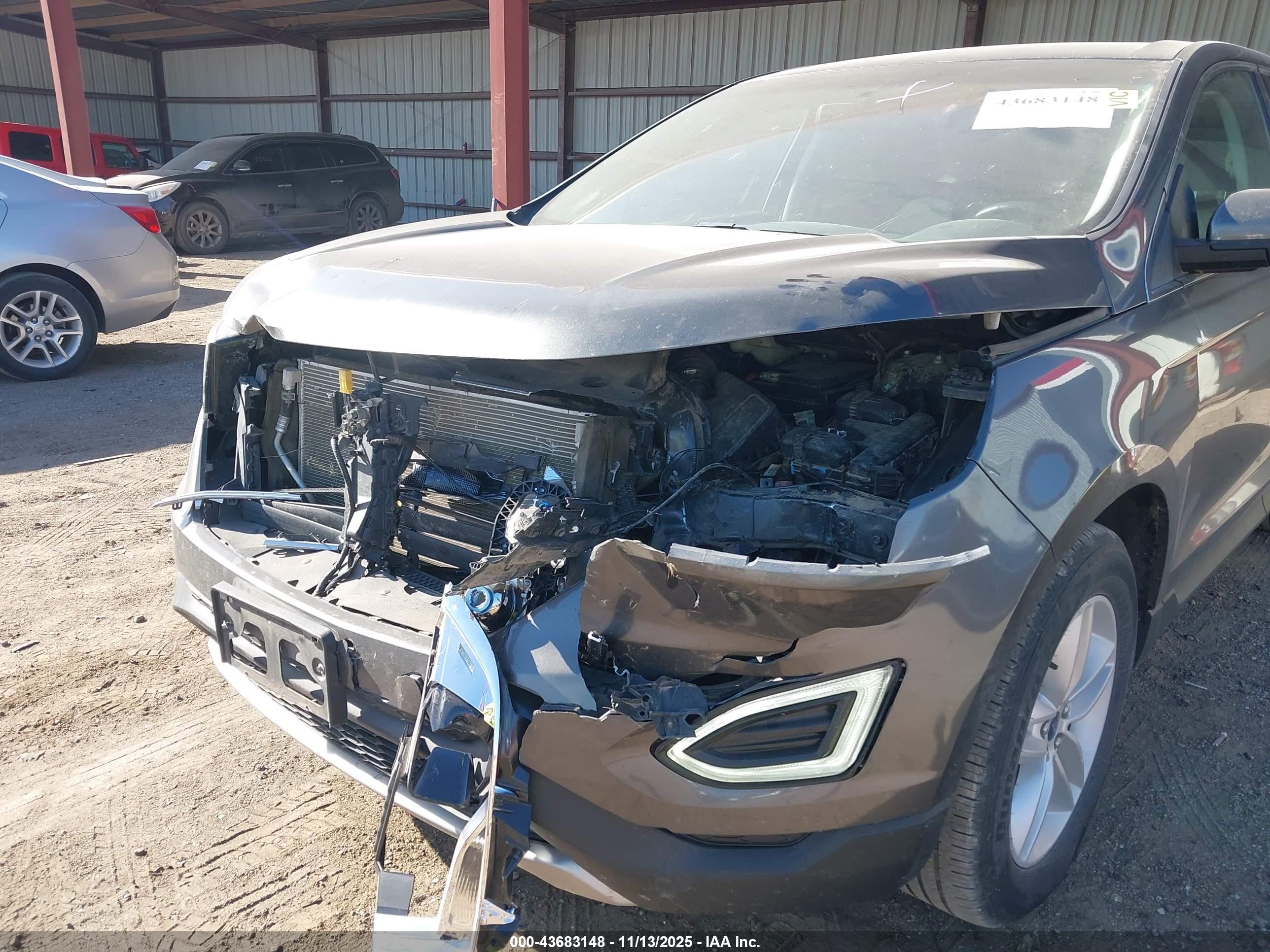 FORD EDGE image 6