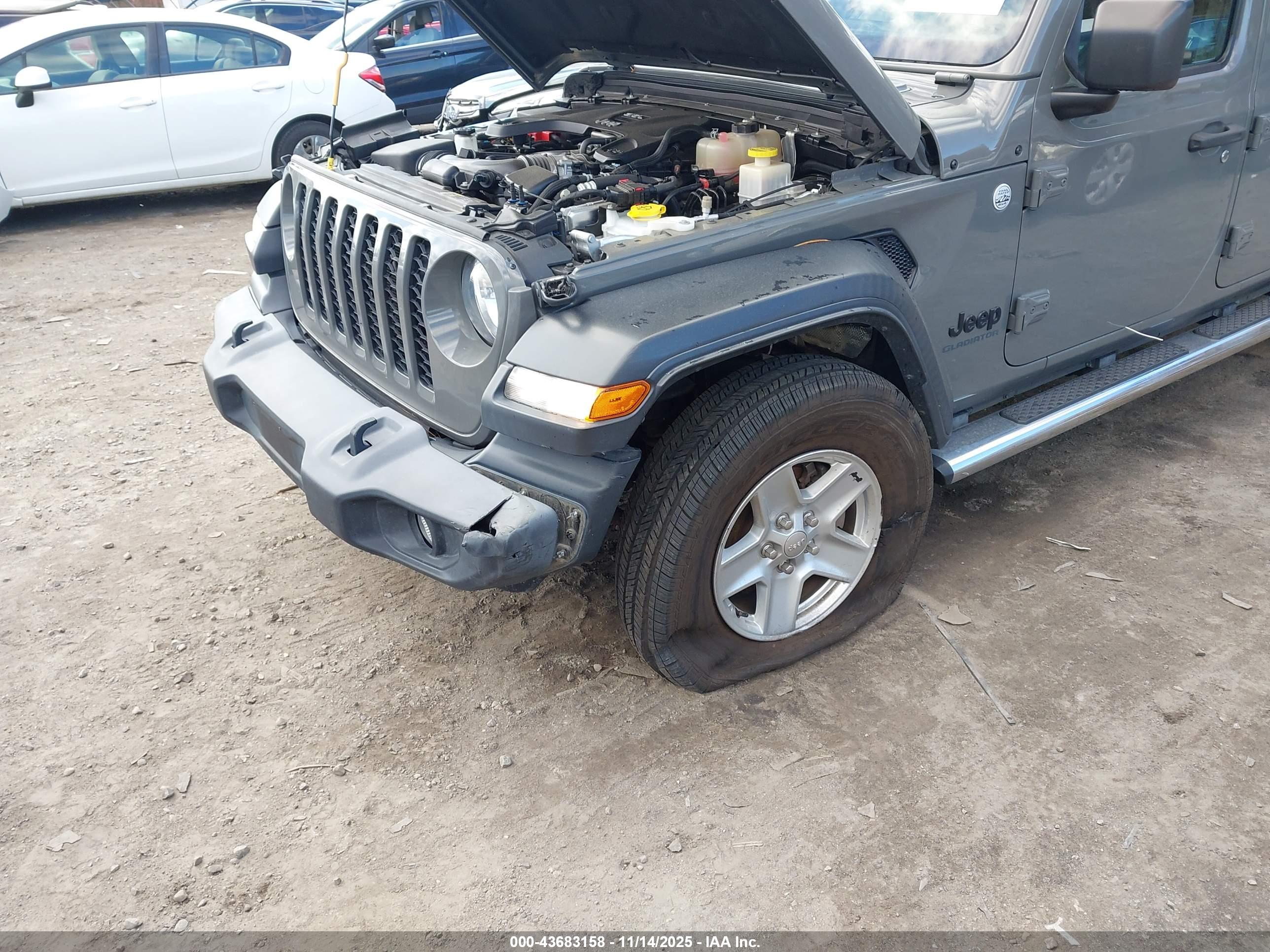 JEEP GLADIATOR image 6