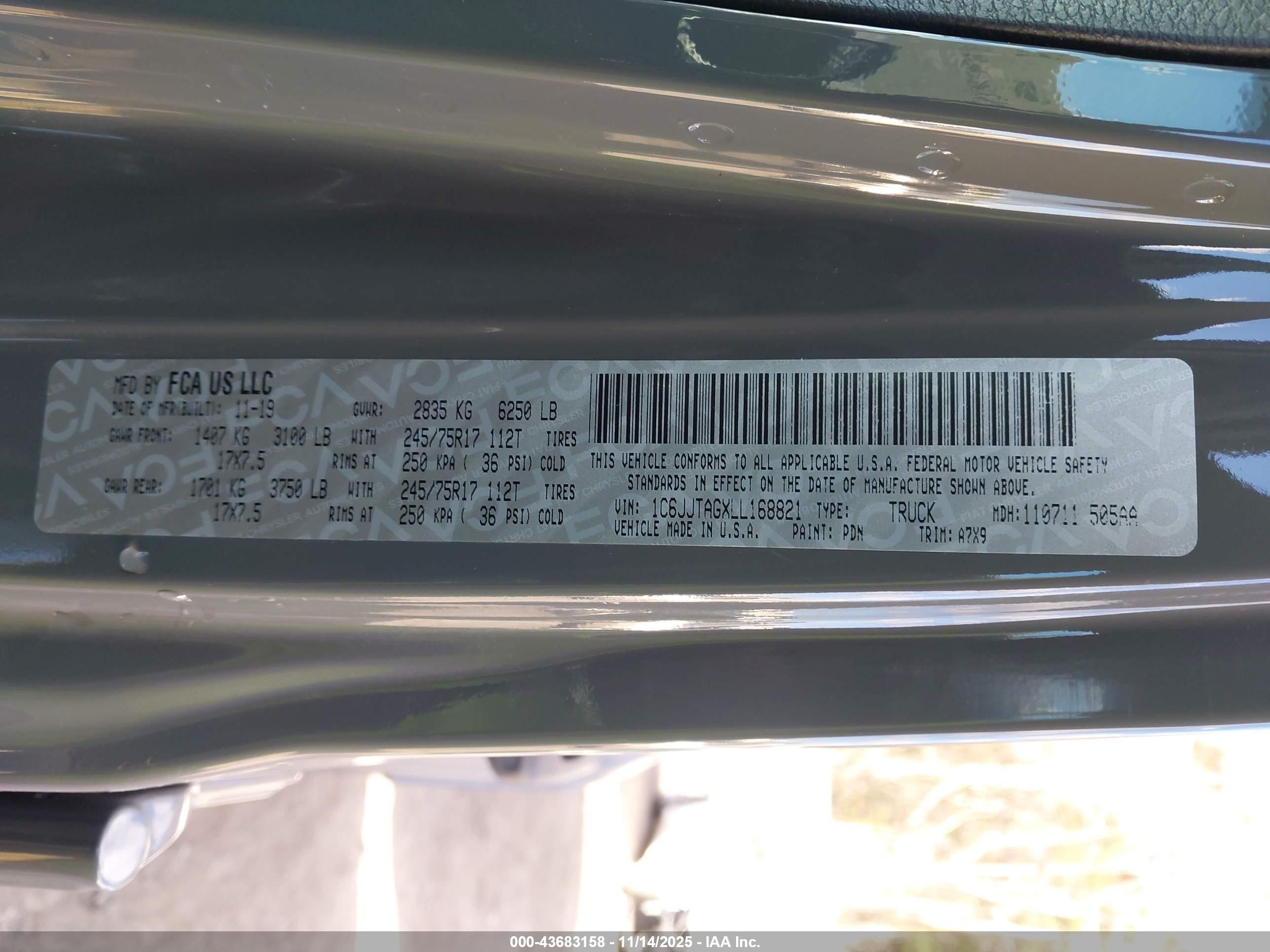 JEEP GLADIATOR image 9