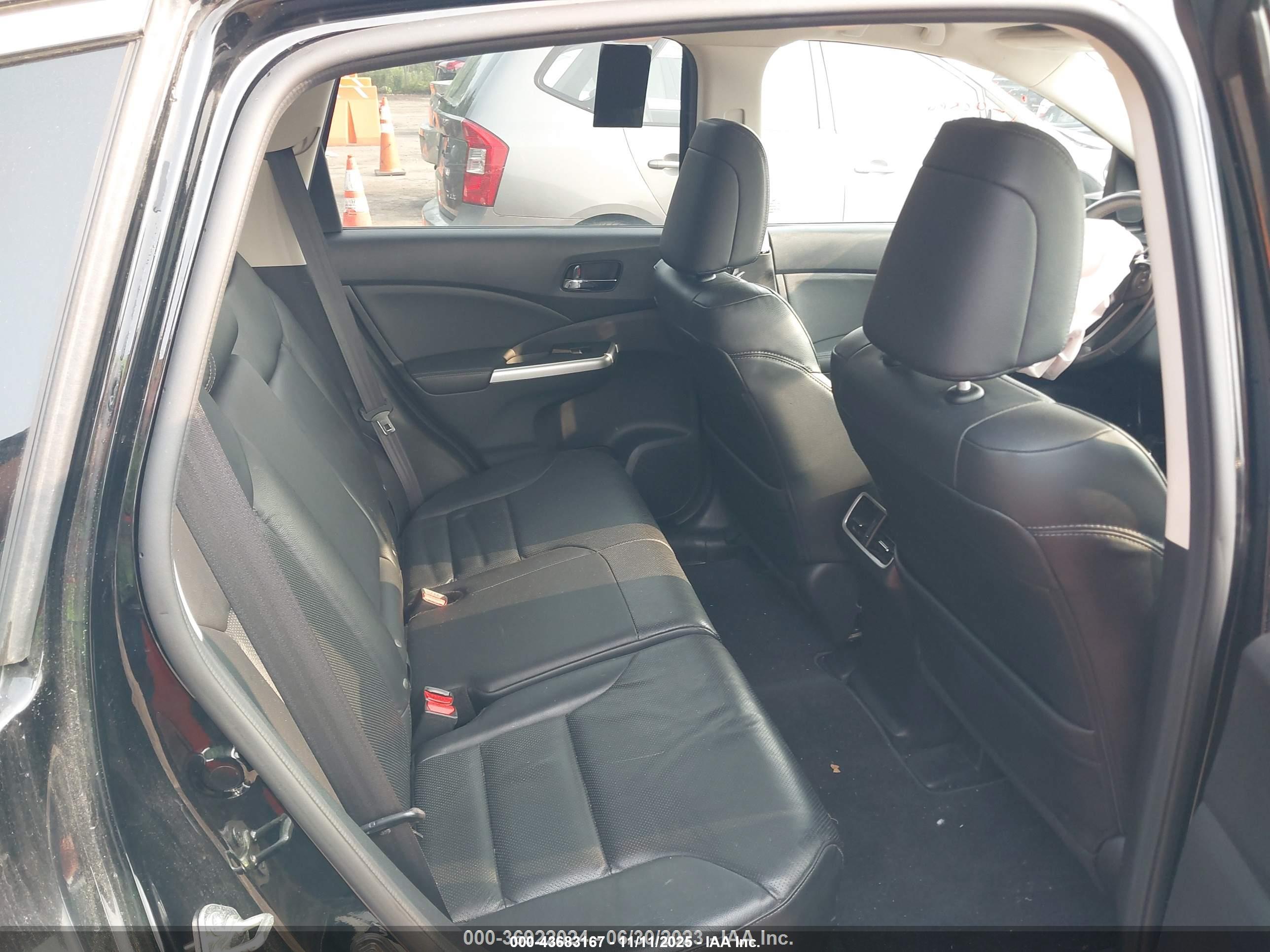 HONDA CR-V image 8