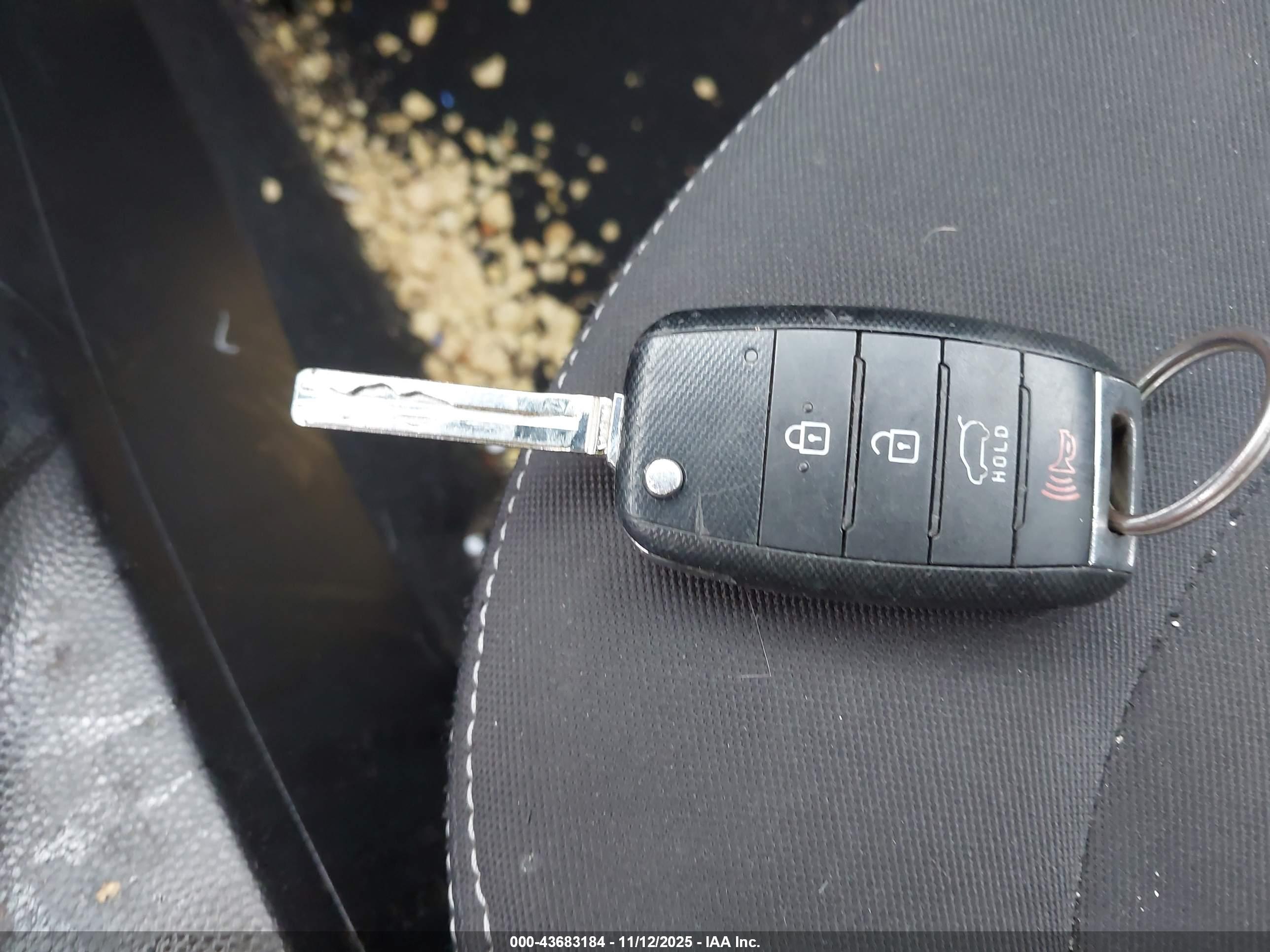 KIA SOUL image 11
