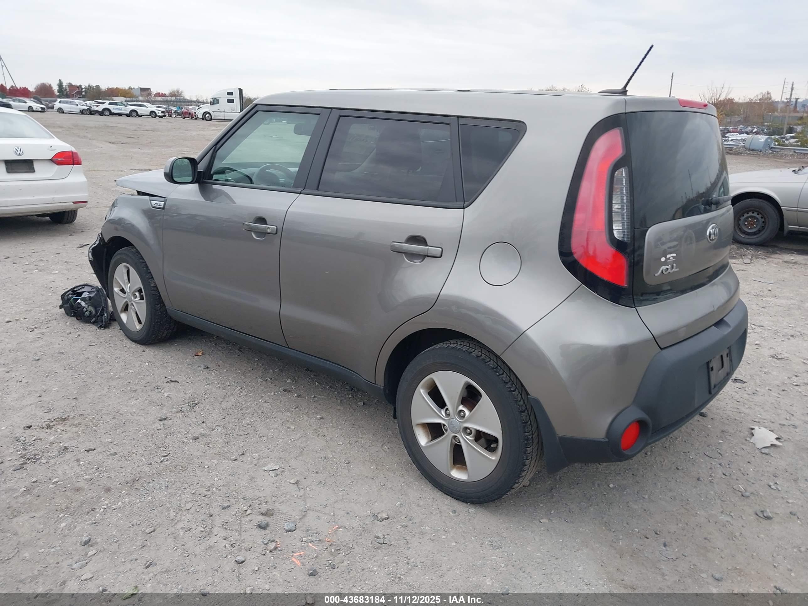 KIA SOUL image 3