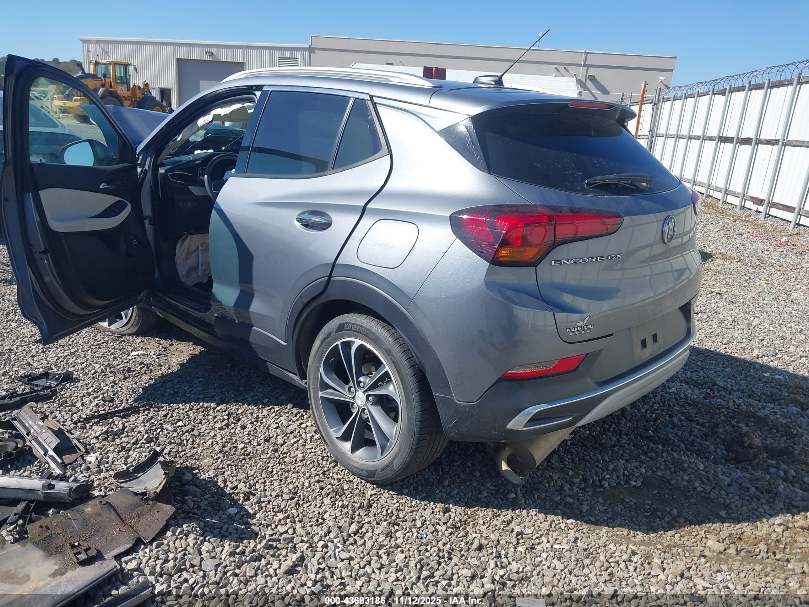 BUICK ENCORE image 3