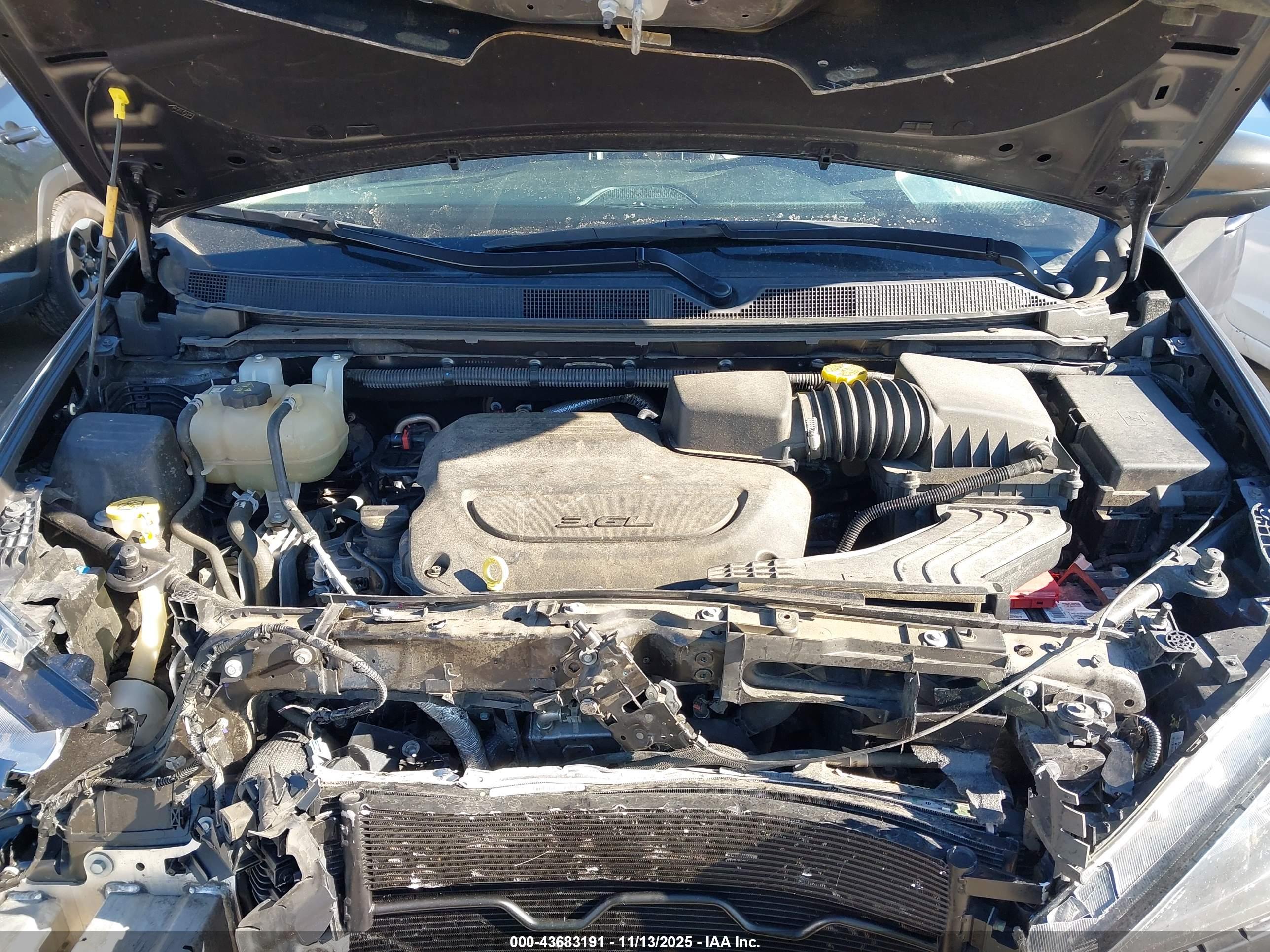 CHRYSLER VOYAGER image 10