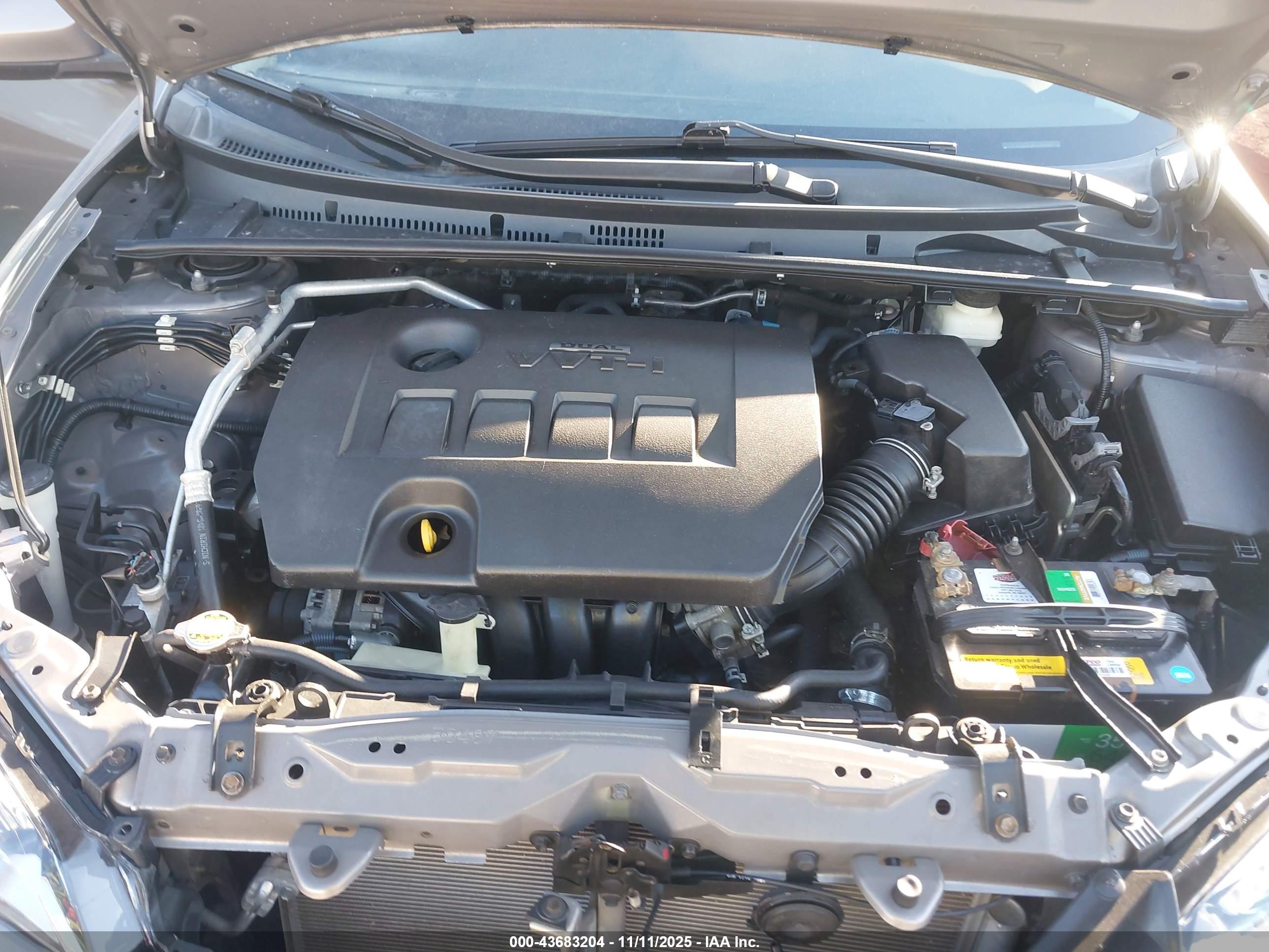 TOYOTA COROLLA image 10