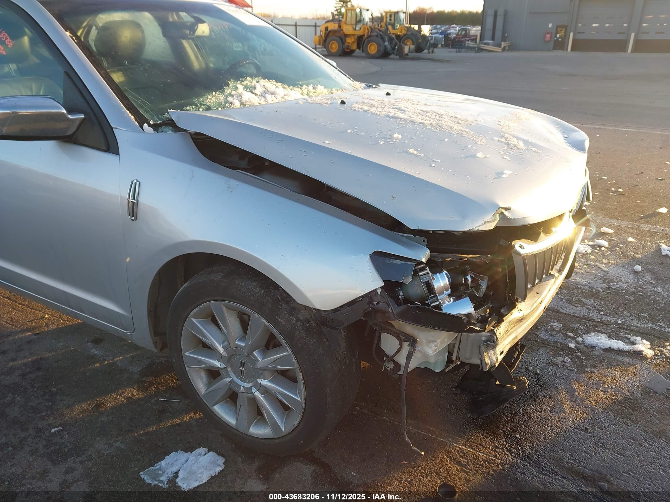 LINCOLN MKZ image 6