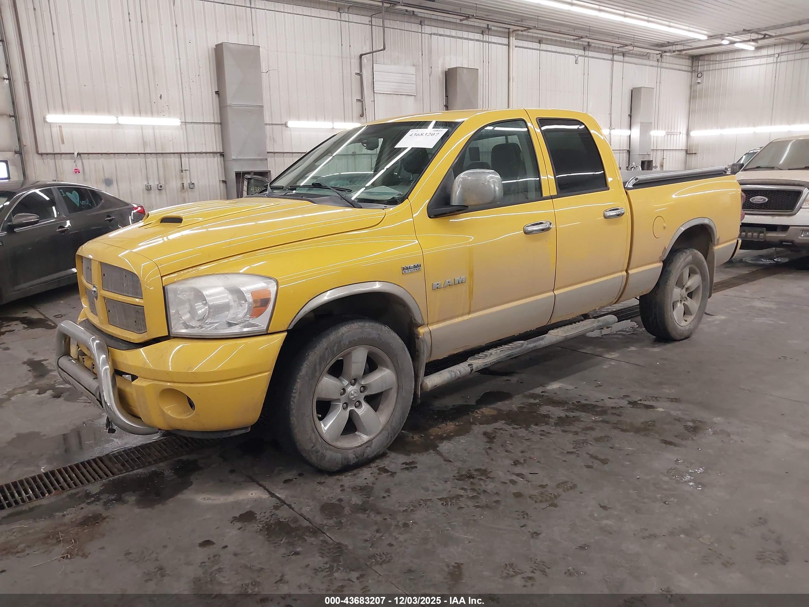 DODGE RAM image 2