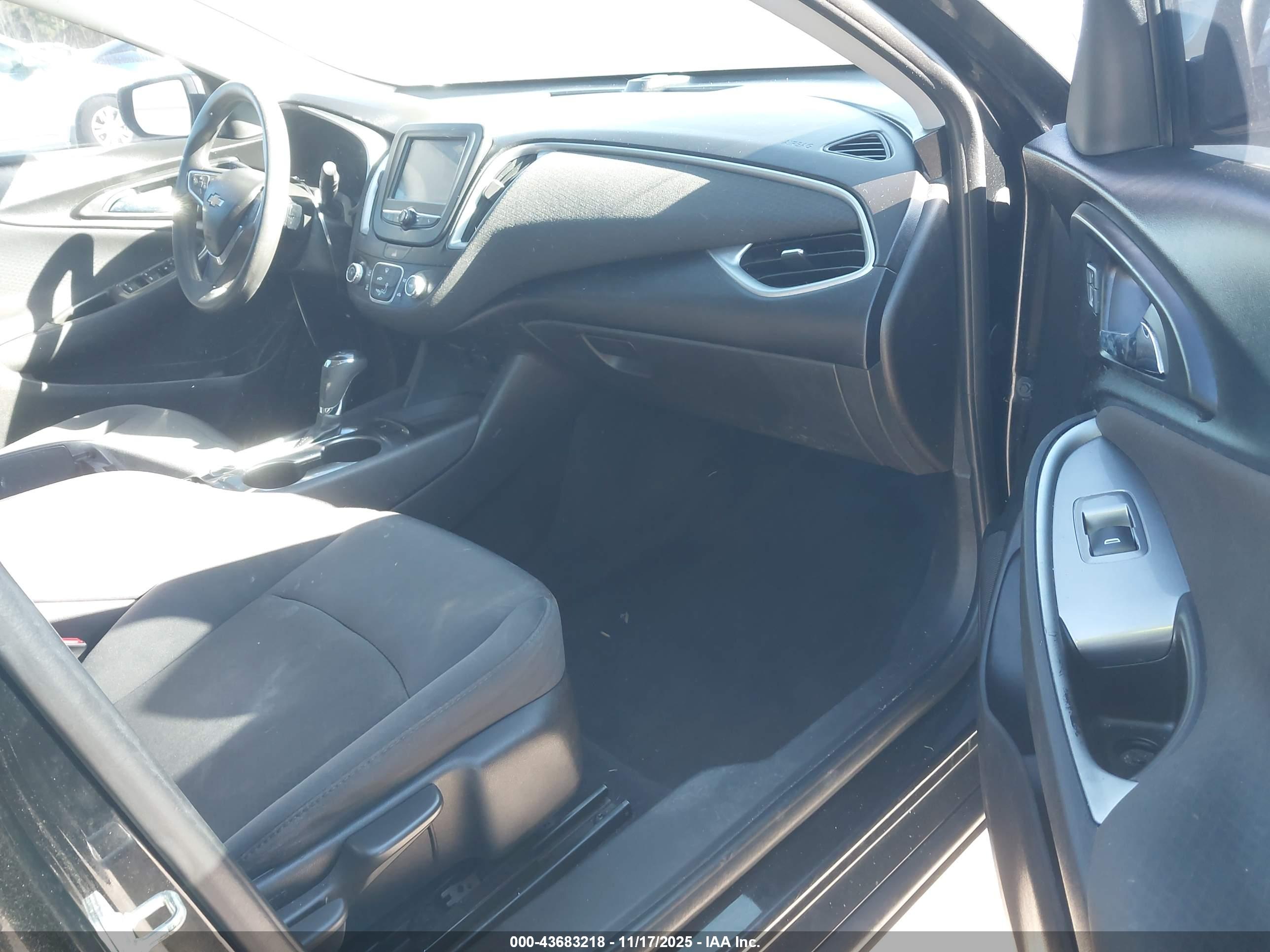CHEVROLET MALIBU image 5
