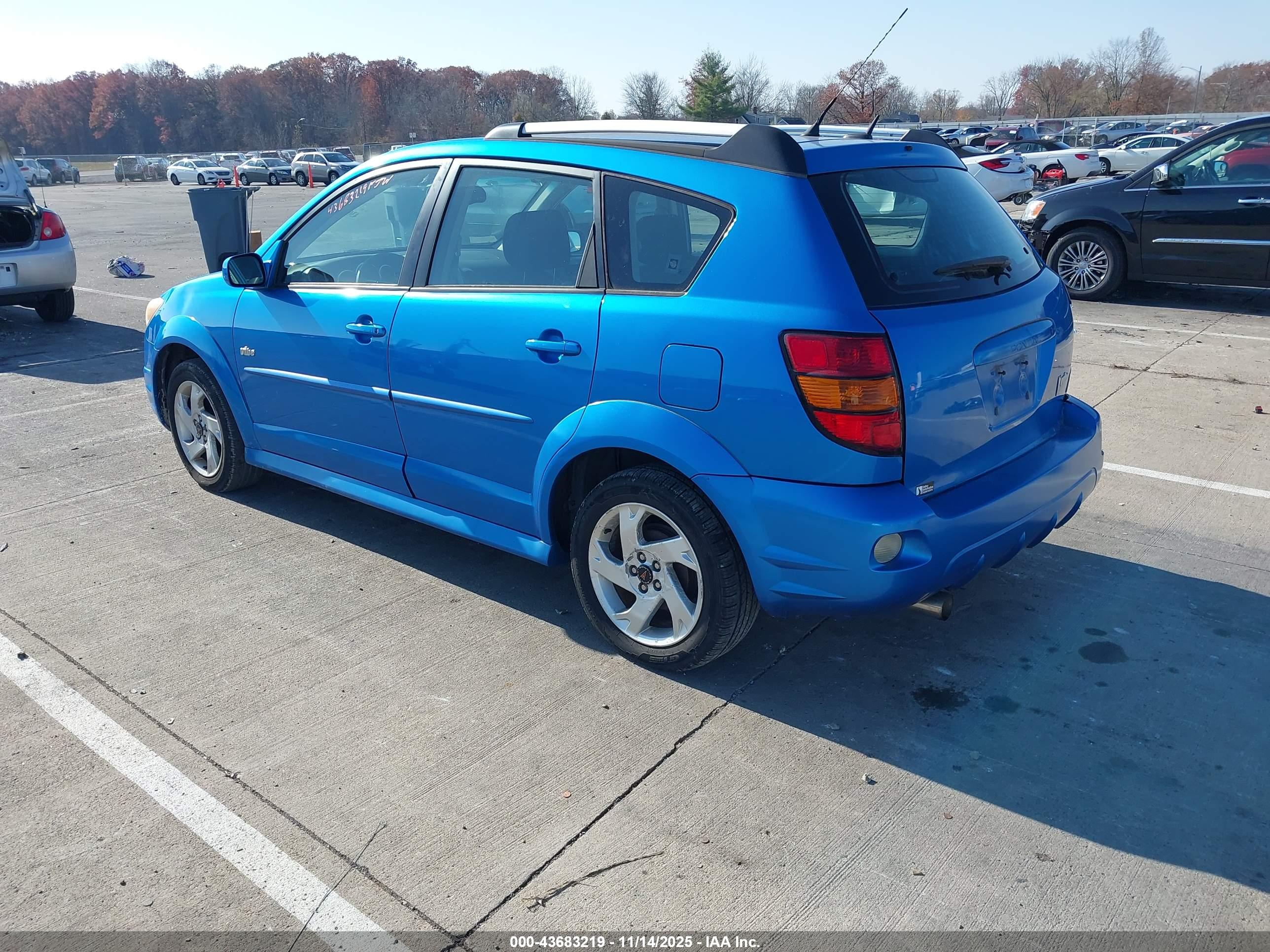 PONTIAC VIBE image 3