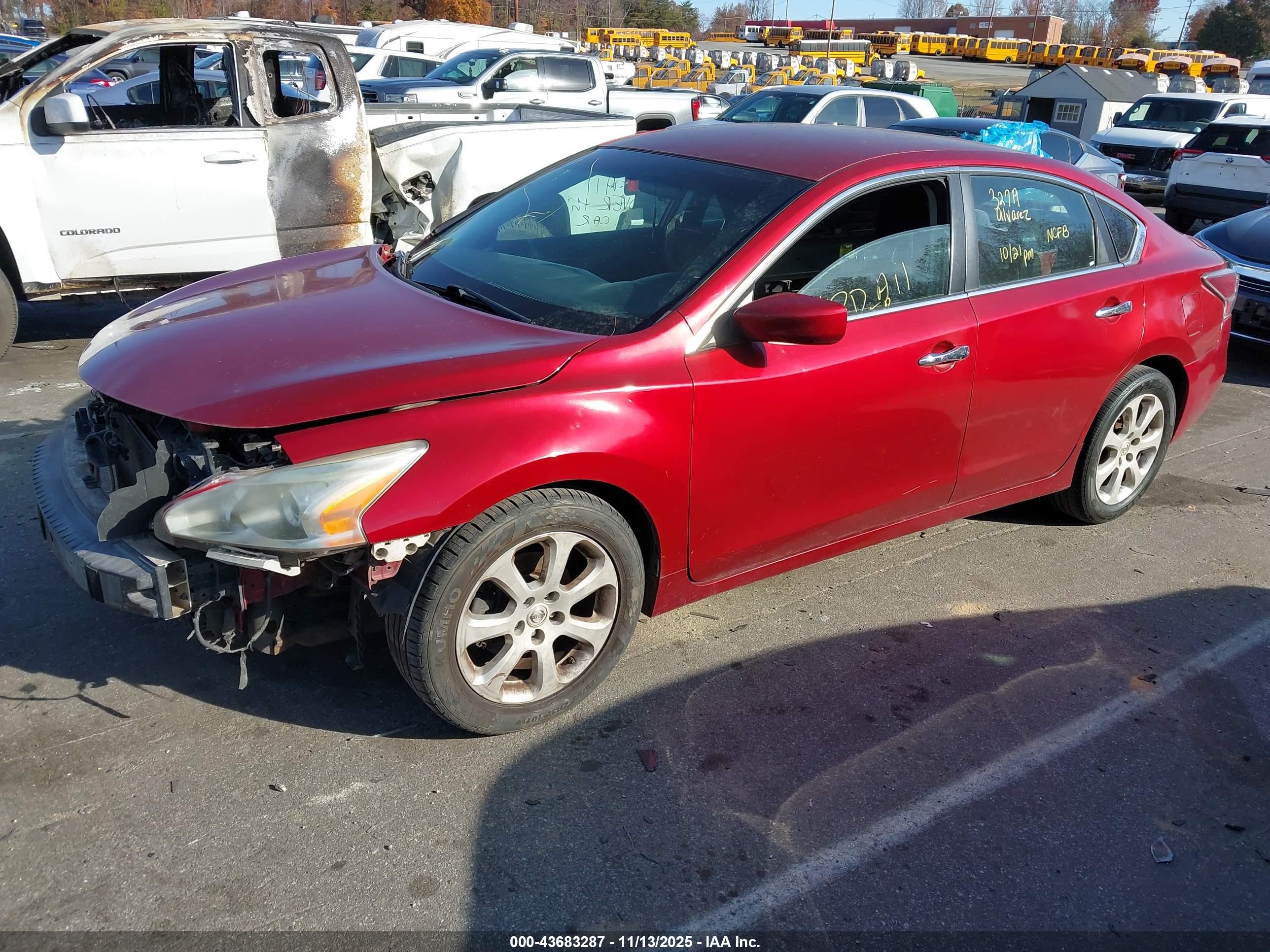 NISSAN ALTIMA image 2