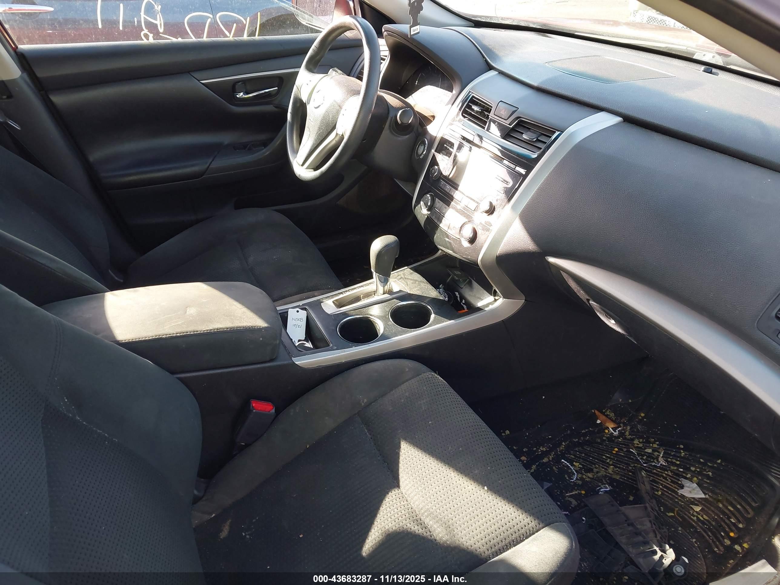 NISSAN ALTIMA image 5