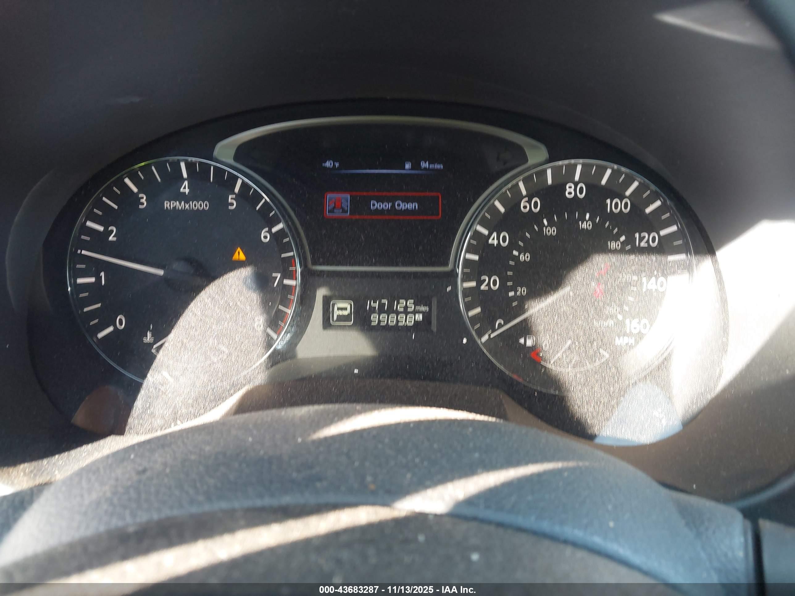 NISSAN ALTIMA image 7