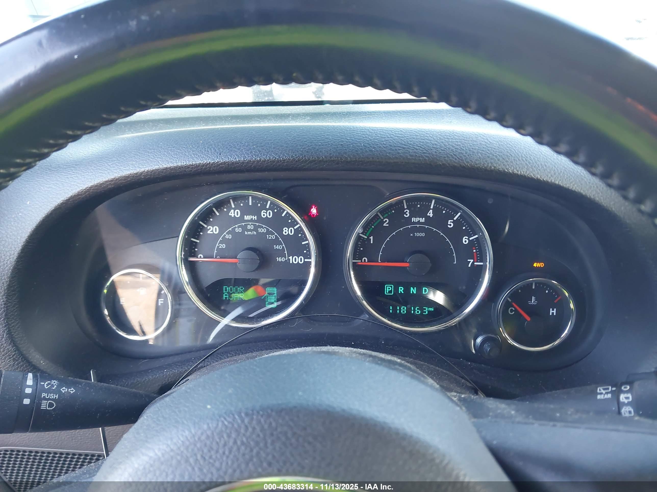 JEEP WRANGLER image 7