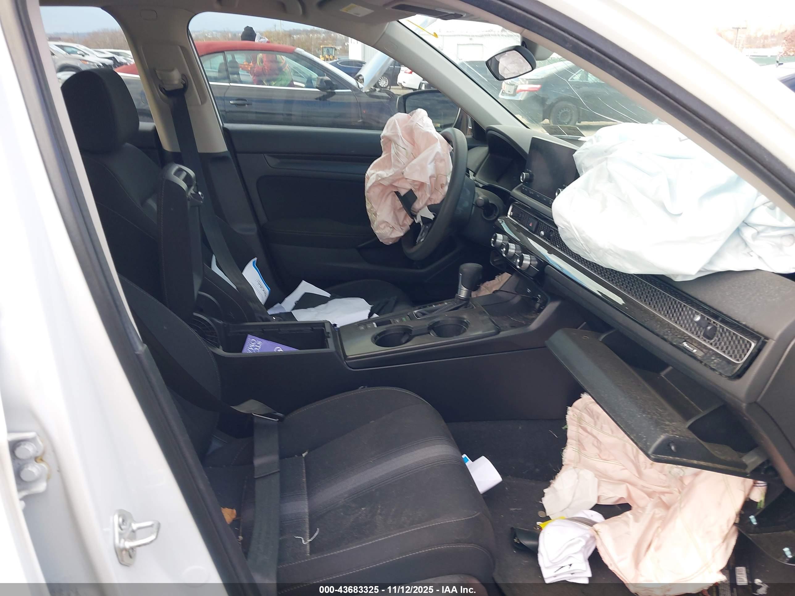 HONDA CIVIC image 5