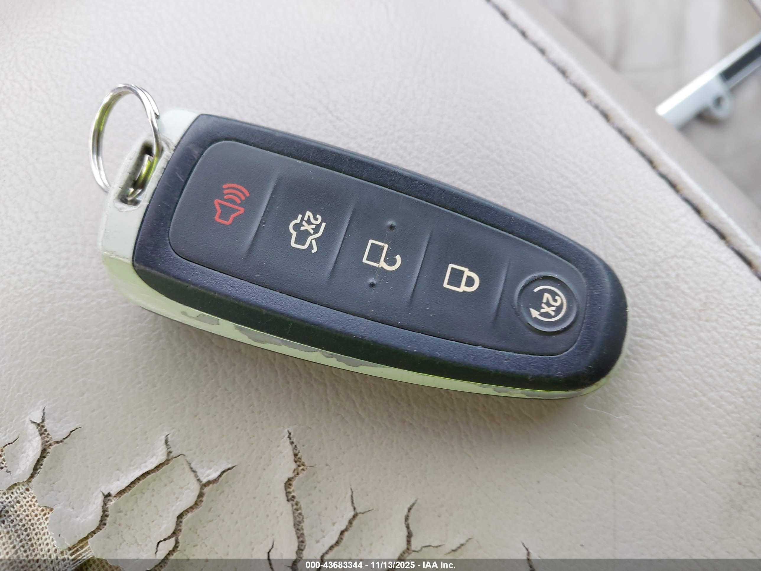 FORD EDGE image 11