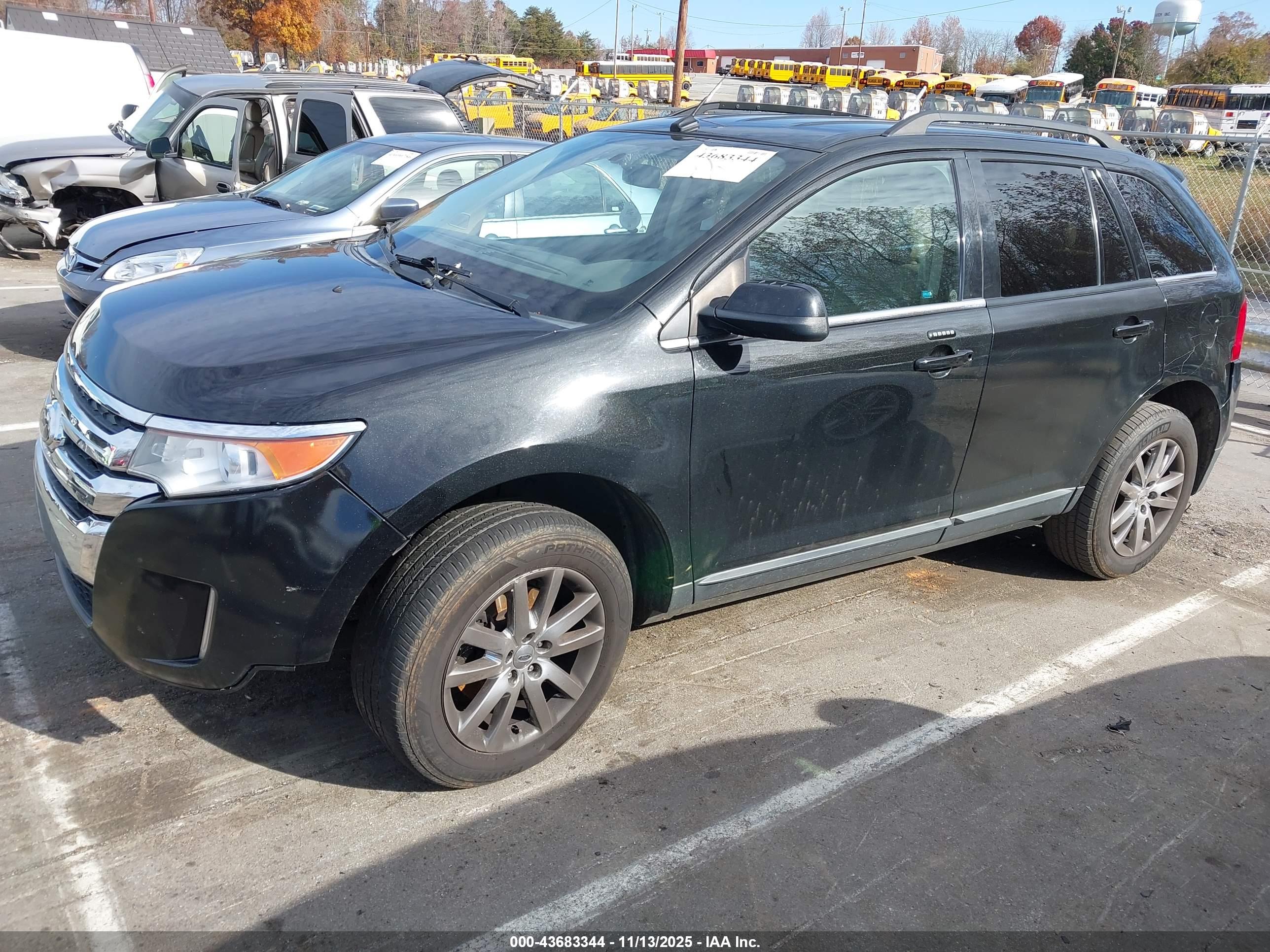 FORD EDGE image 2