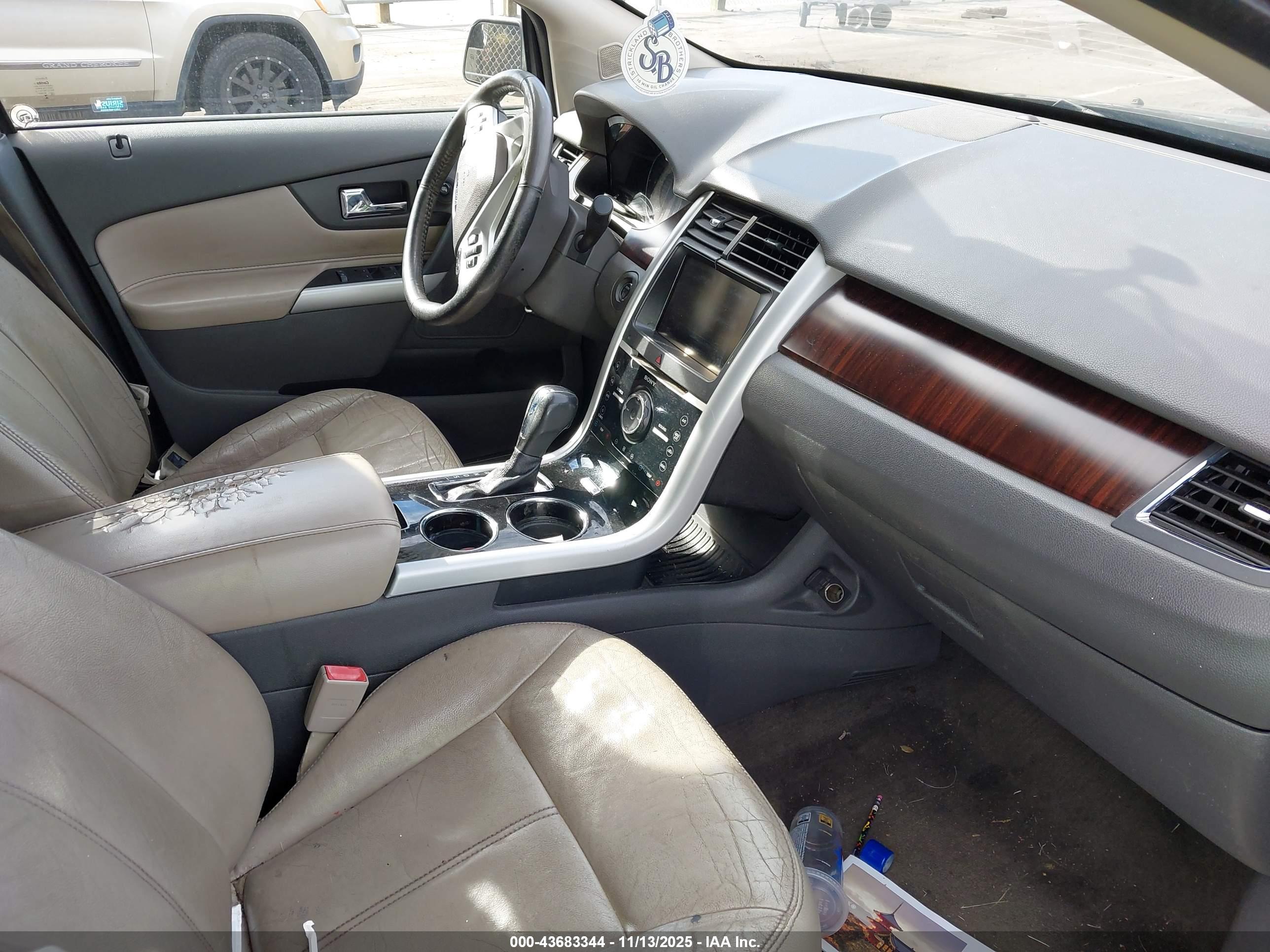 FORD EDGE image 5