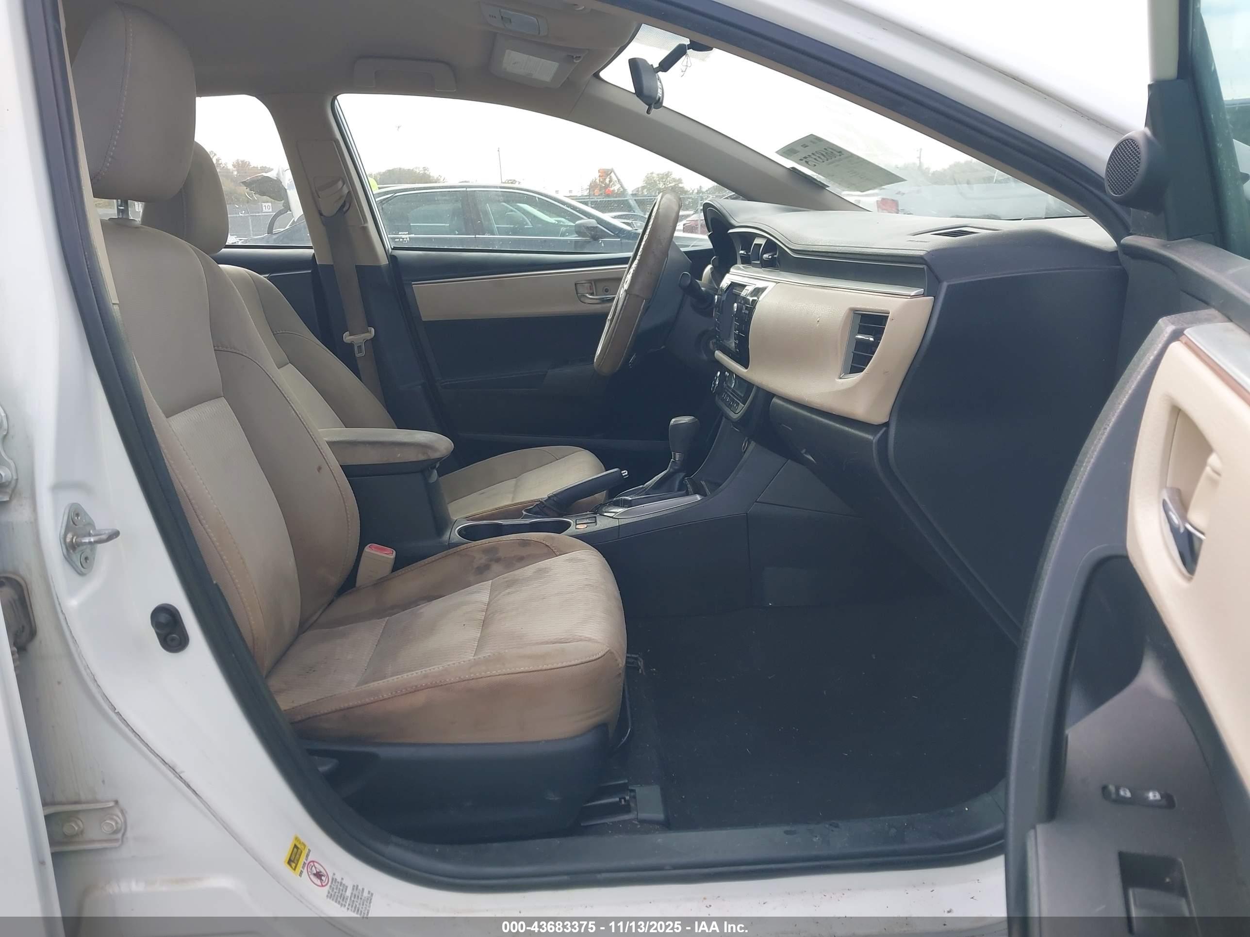 TOYOTA COROLLA image 5