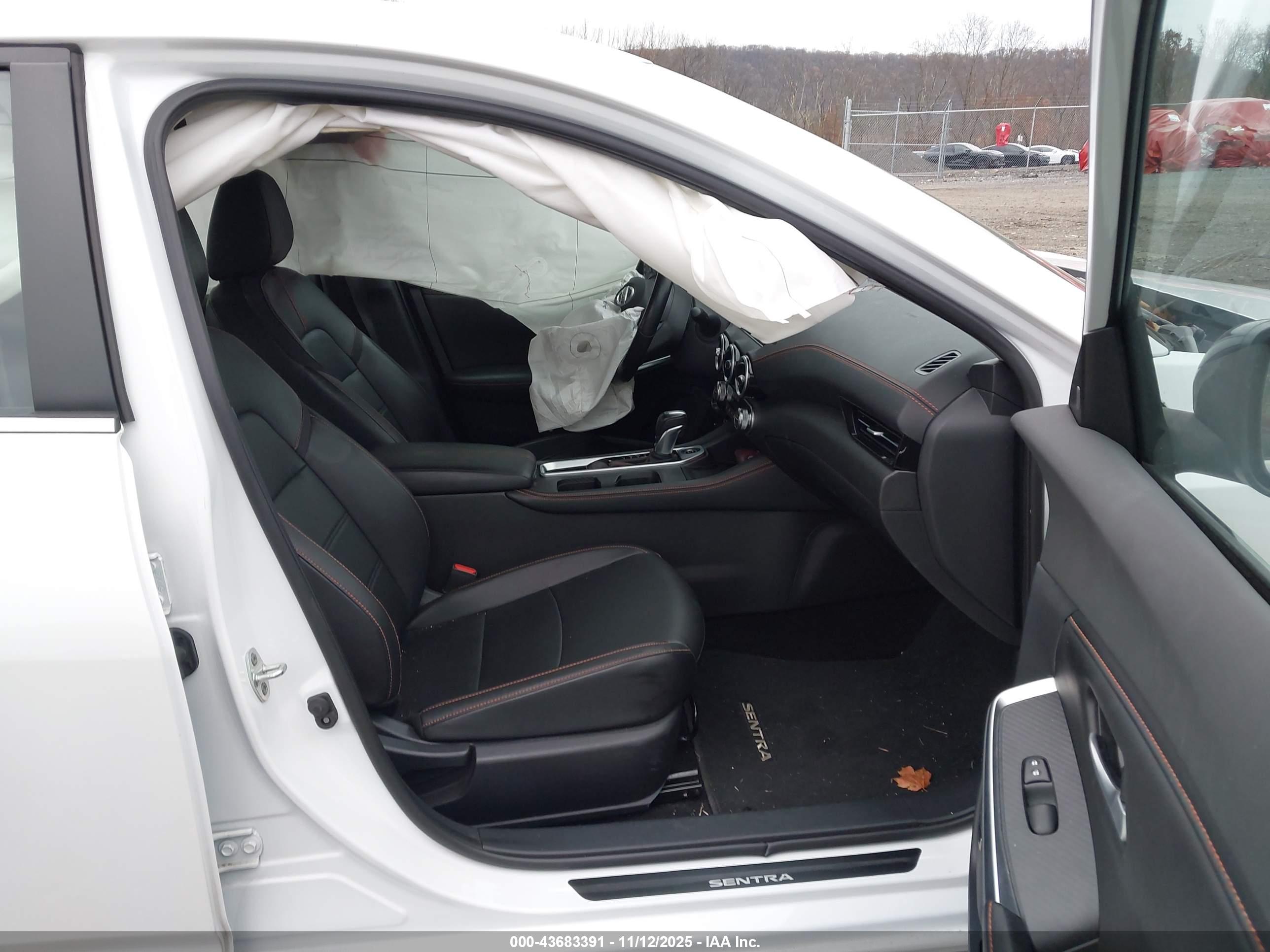 NISSAN SENTRA image 5