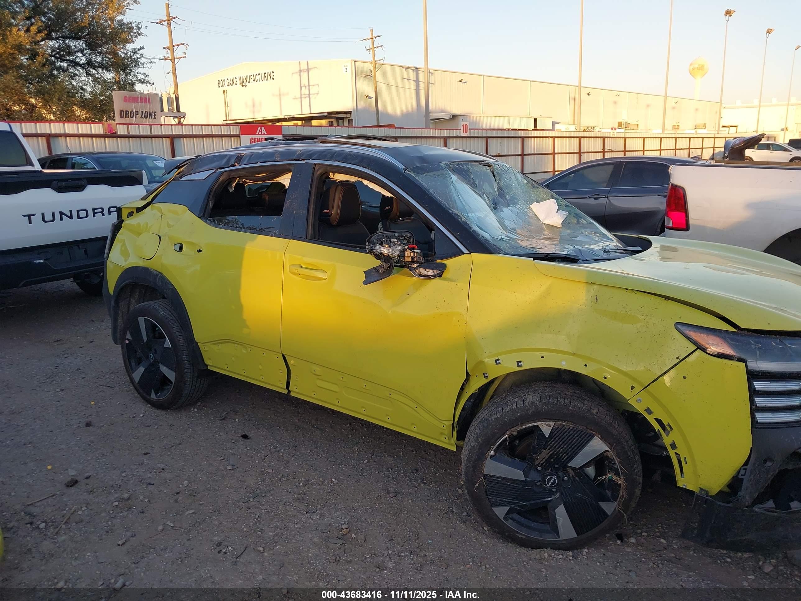 NISSAN KICKS image 6